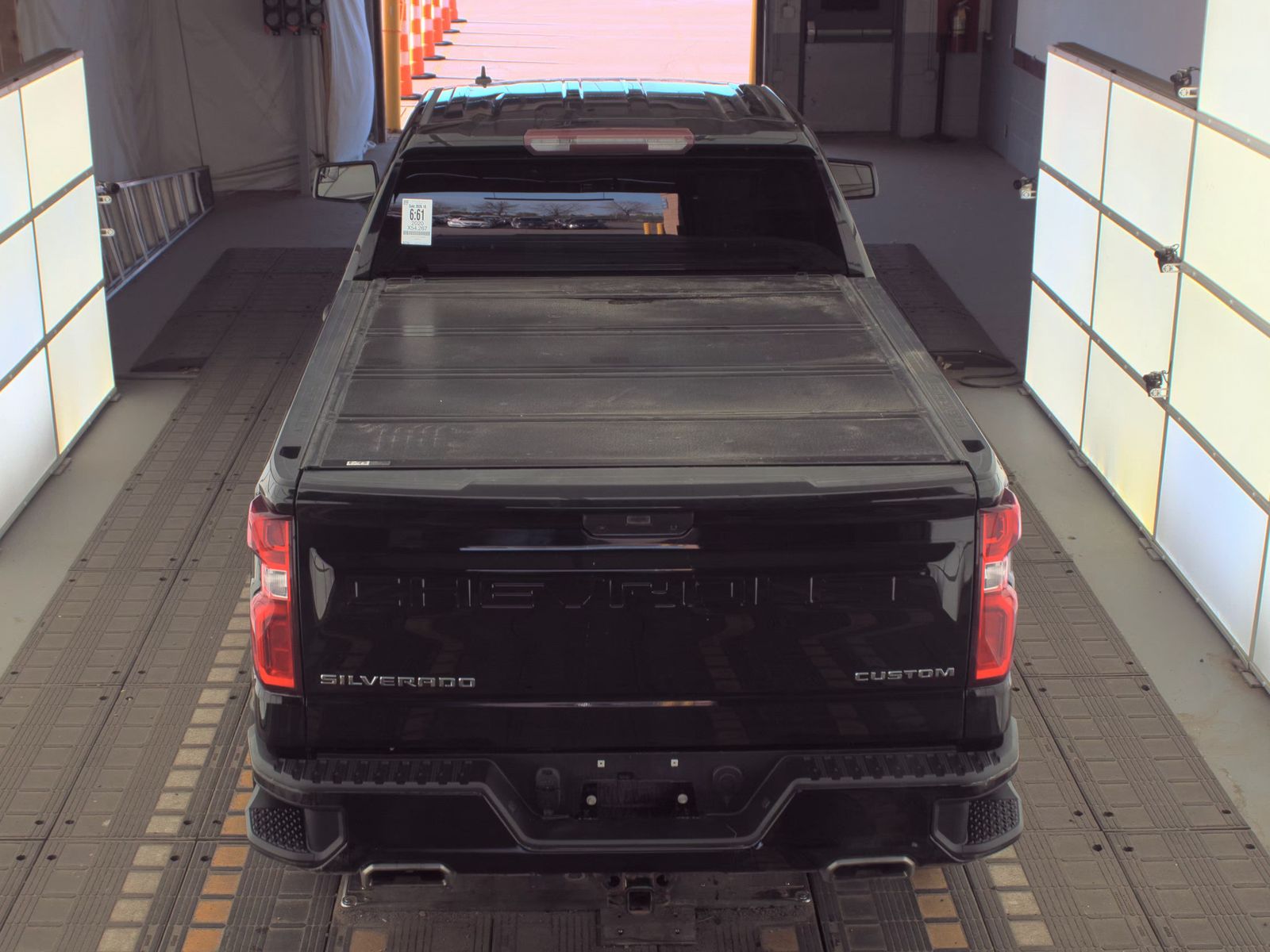 CHEVROLET SILVERADO - 7