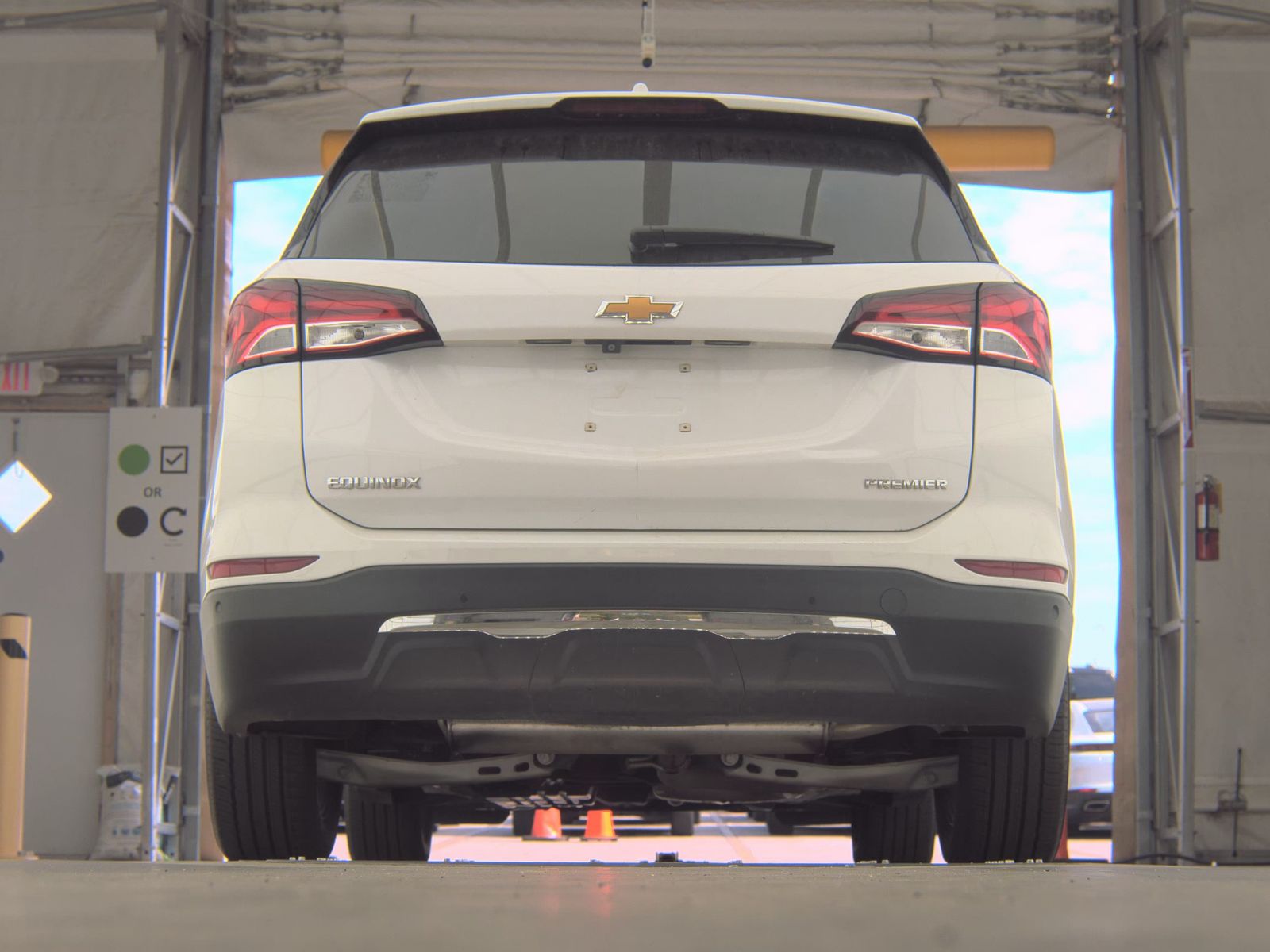 CHEVROLET PREMIER - 8