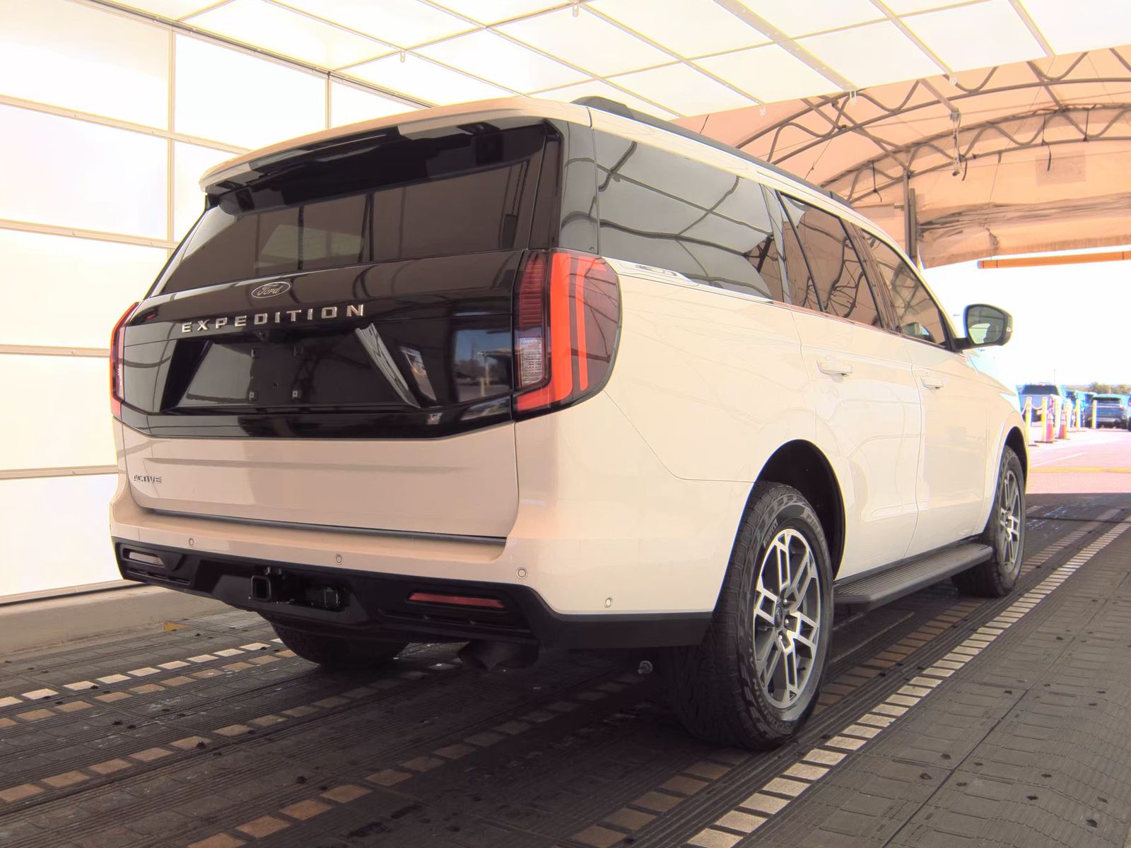 FORD EXPEDITION - 6