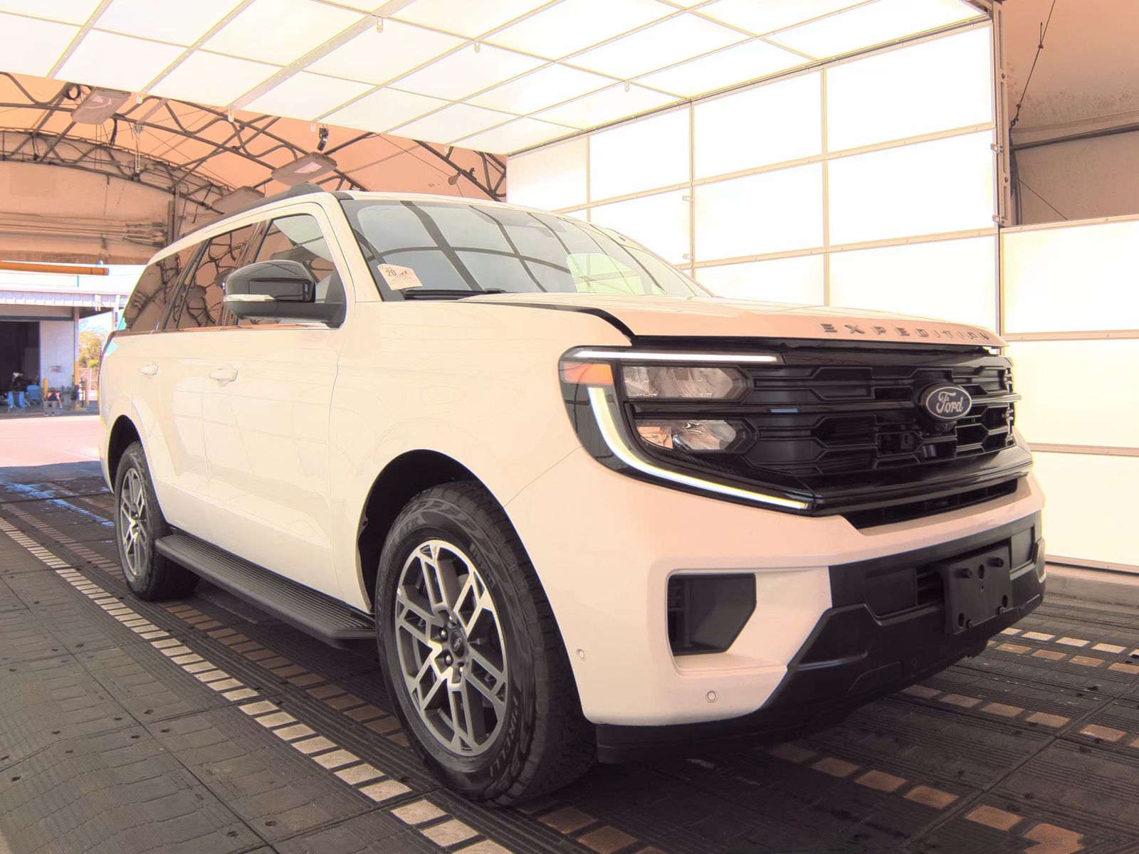 FORD EXPEDITION - 5