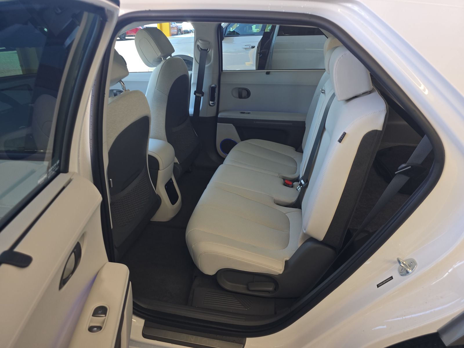 HYUNDAI LIMITED - 10