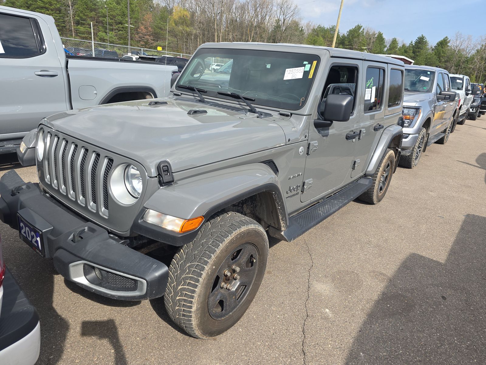 JEEP SAHARA - 1