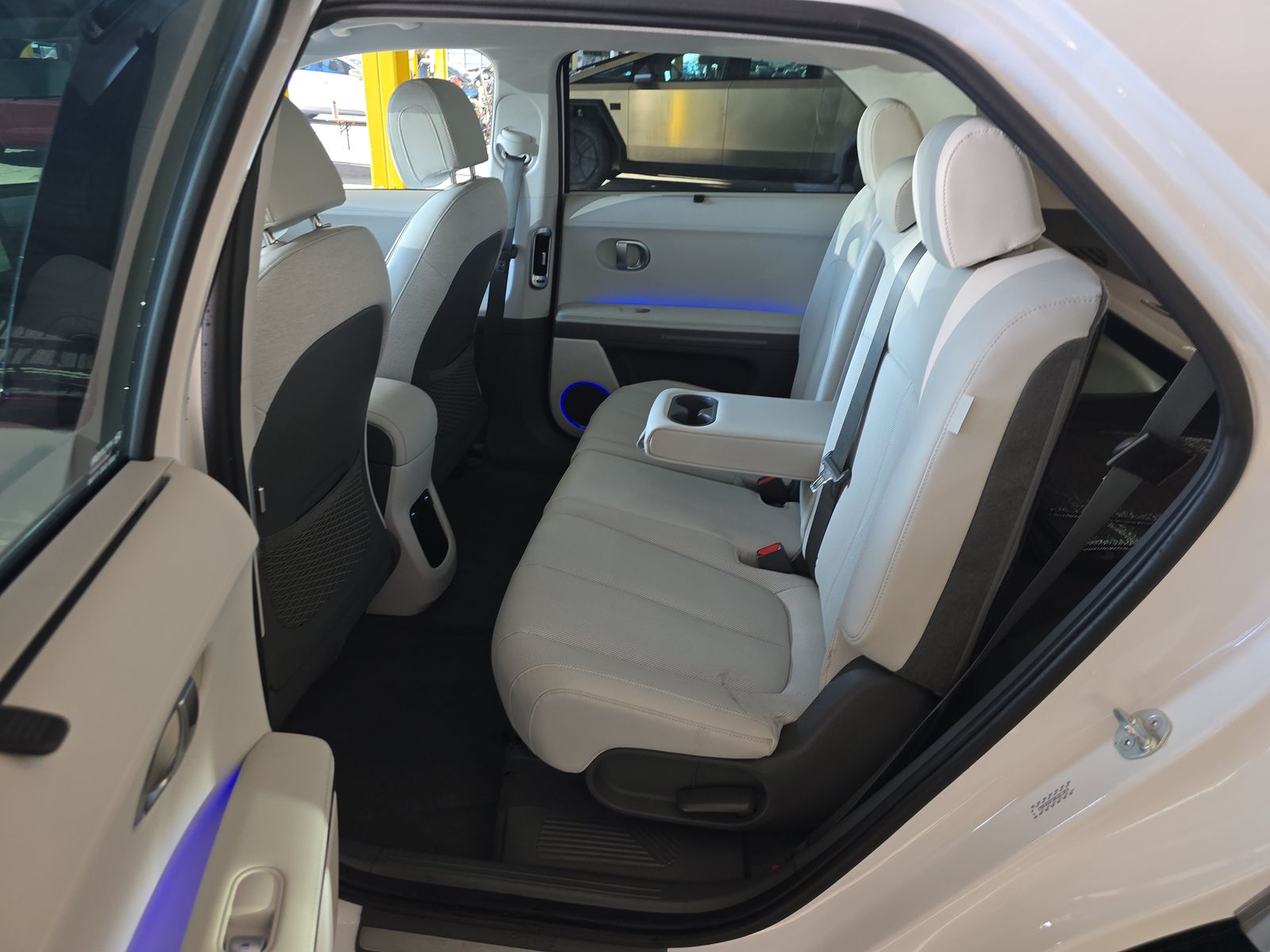 HYUNDAI LIMITED - 10