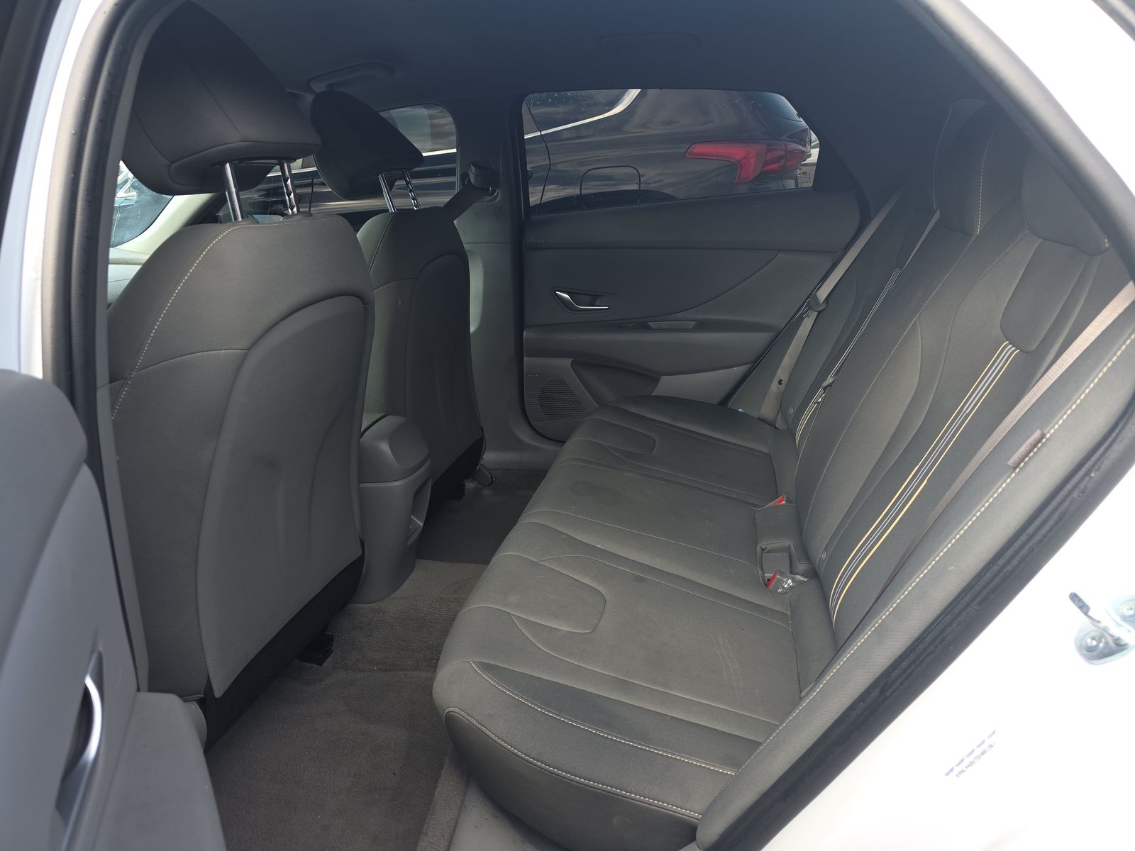 HYUNDAI SEL SPORT - 10