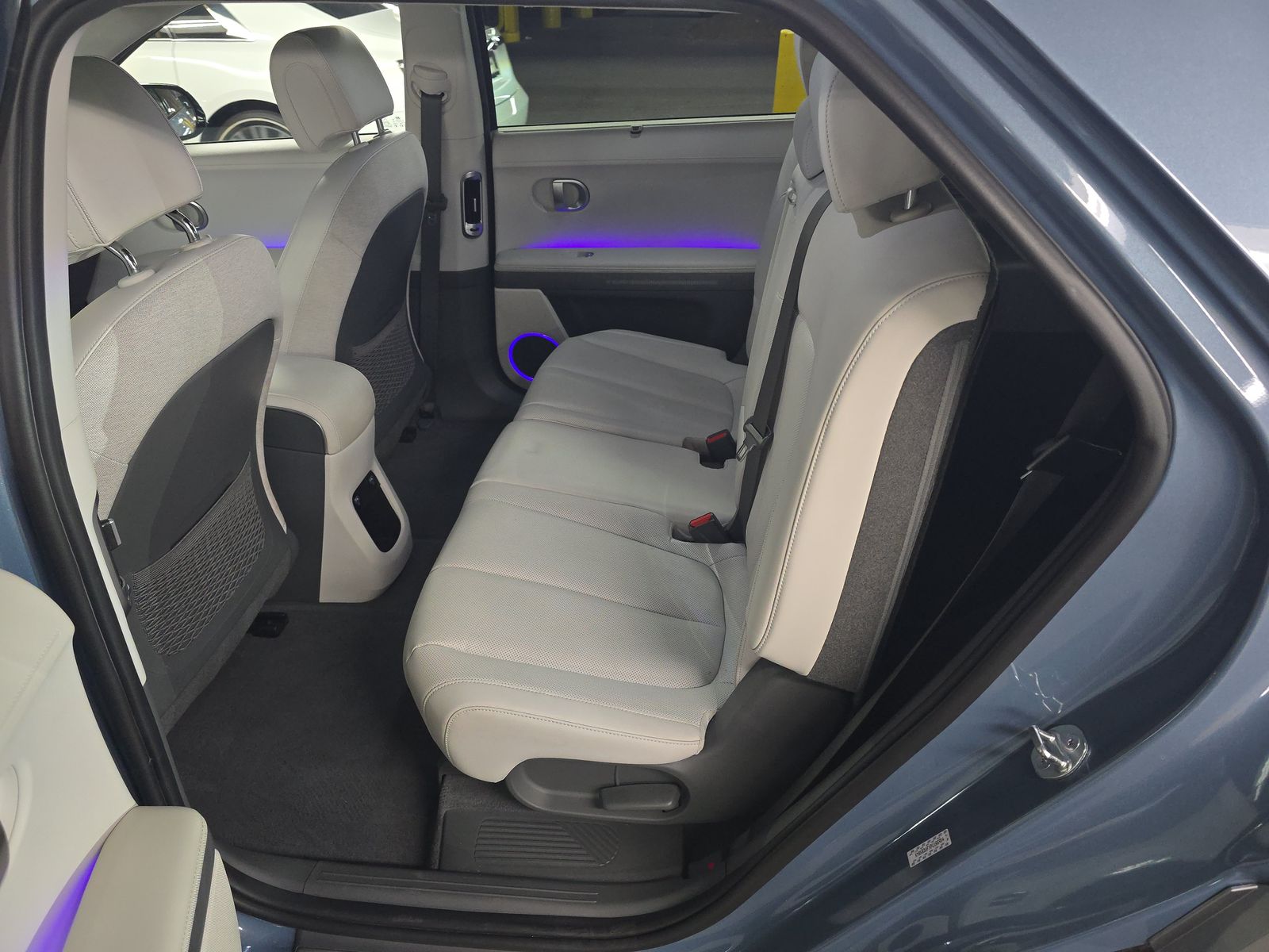 HYUNDAI LIMITED - 10