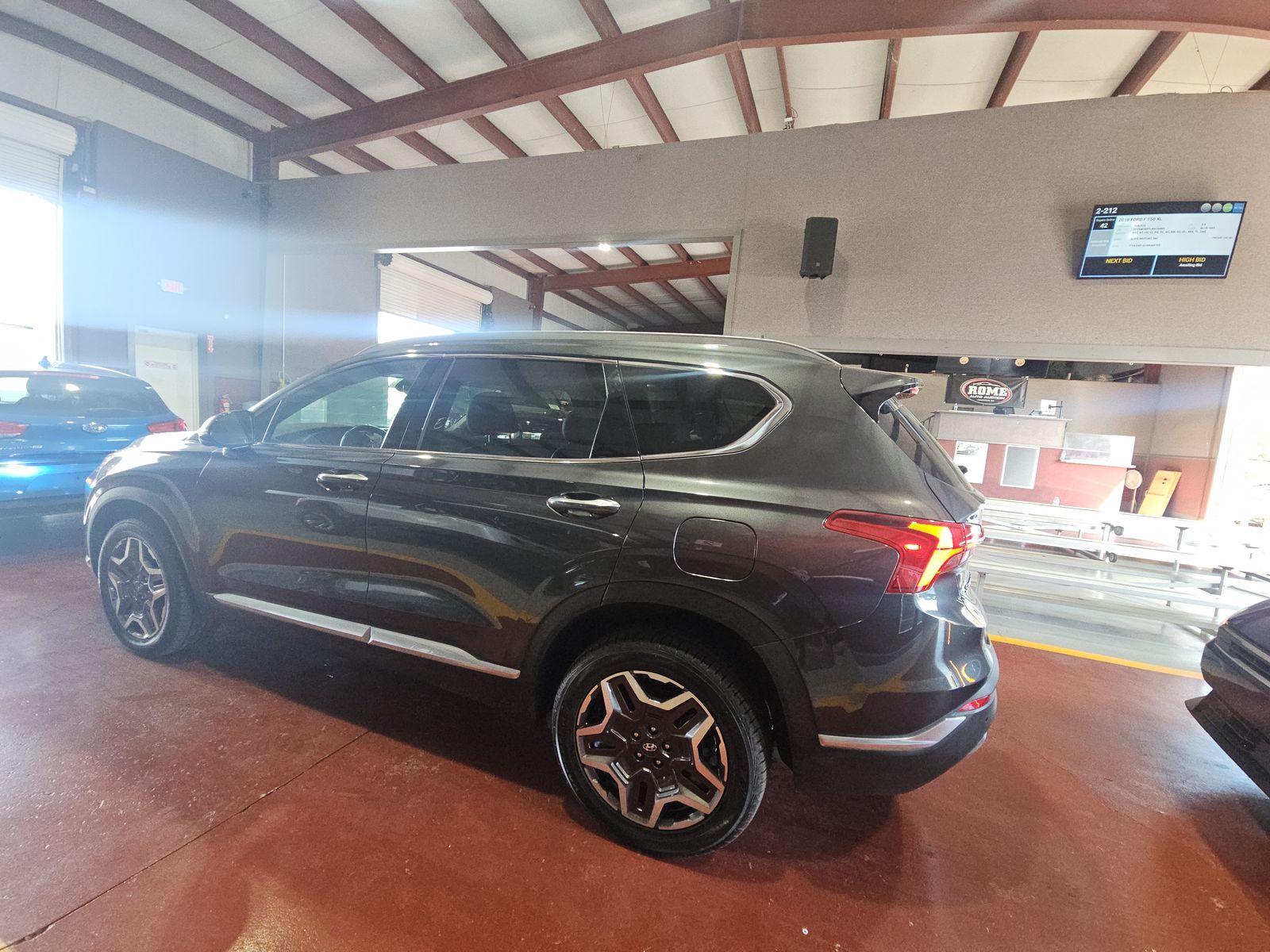 HYUNDAI HYBRID SEL PREMIUM - 7