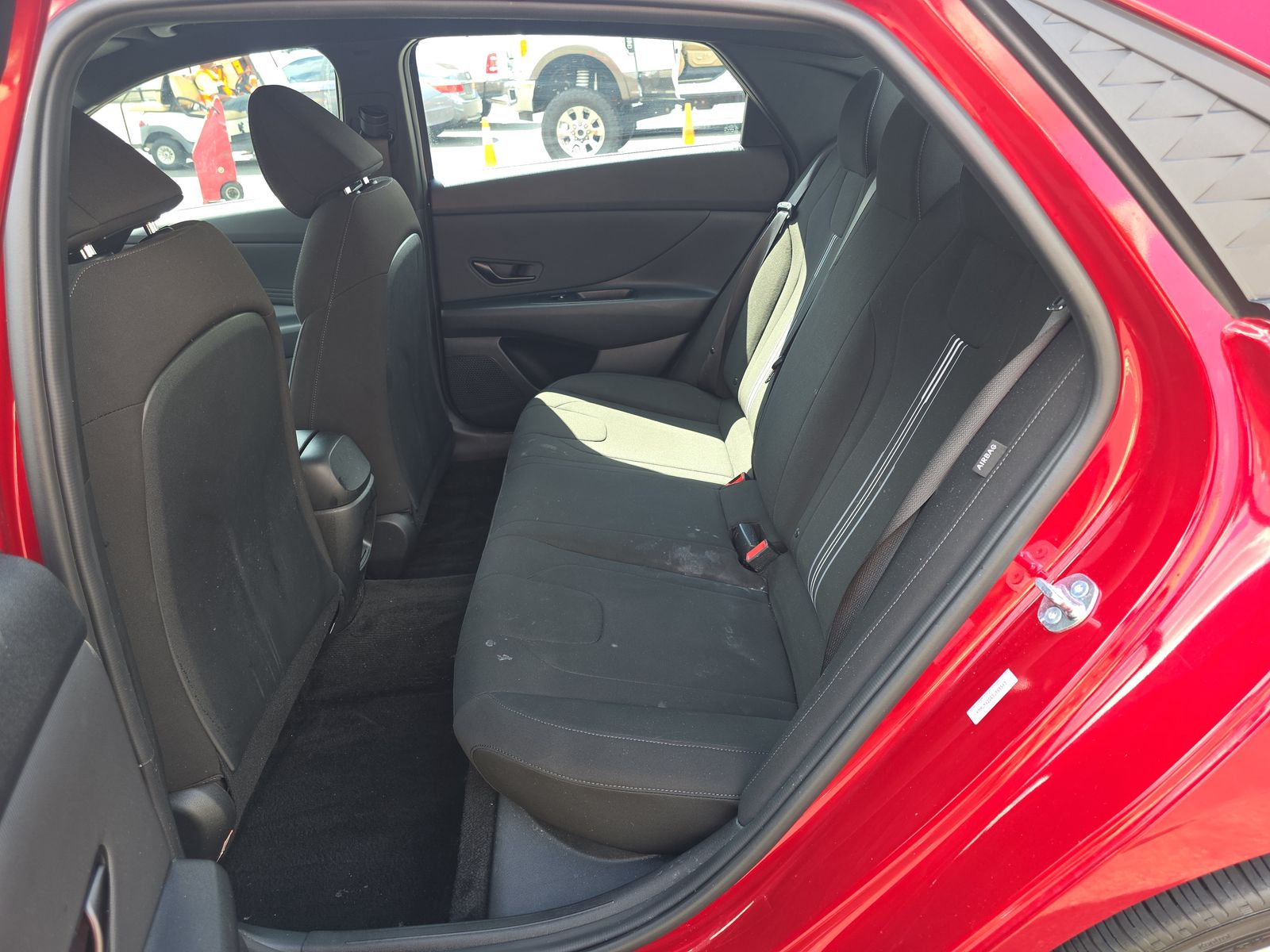 HYUNDAI SEL SPORT - 10