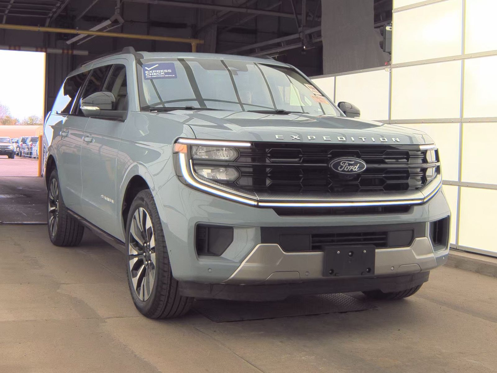 FORD EXPEDITION MAX - 5