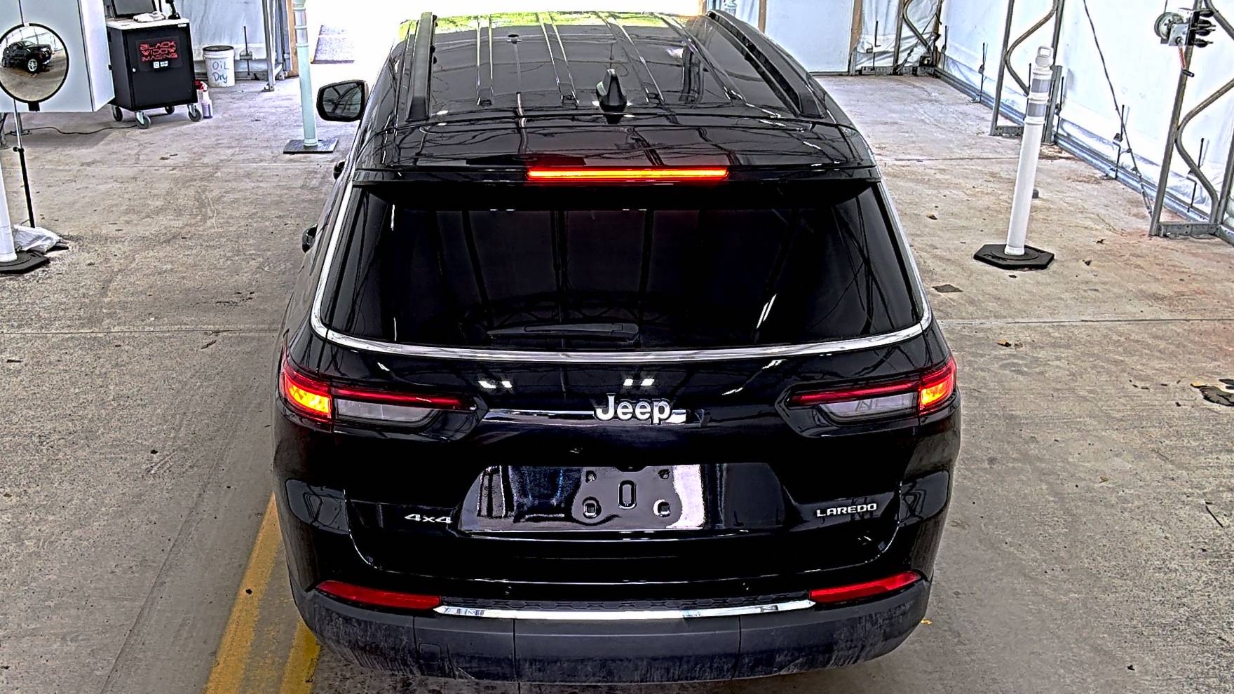 JEEP LAREDO - 6