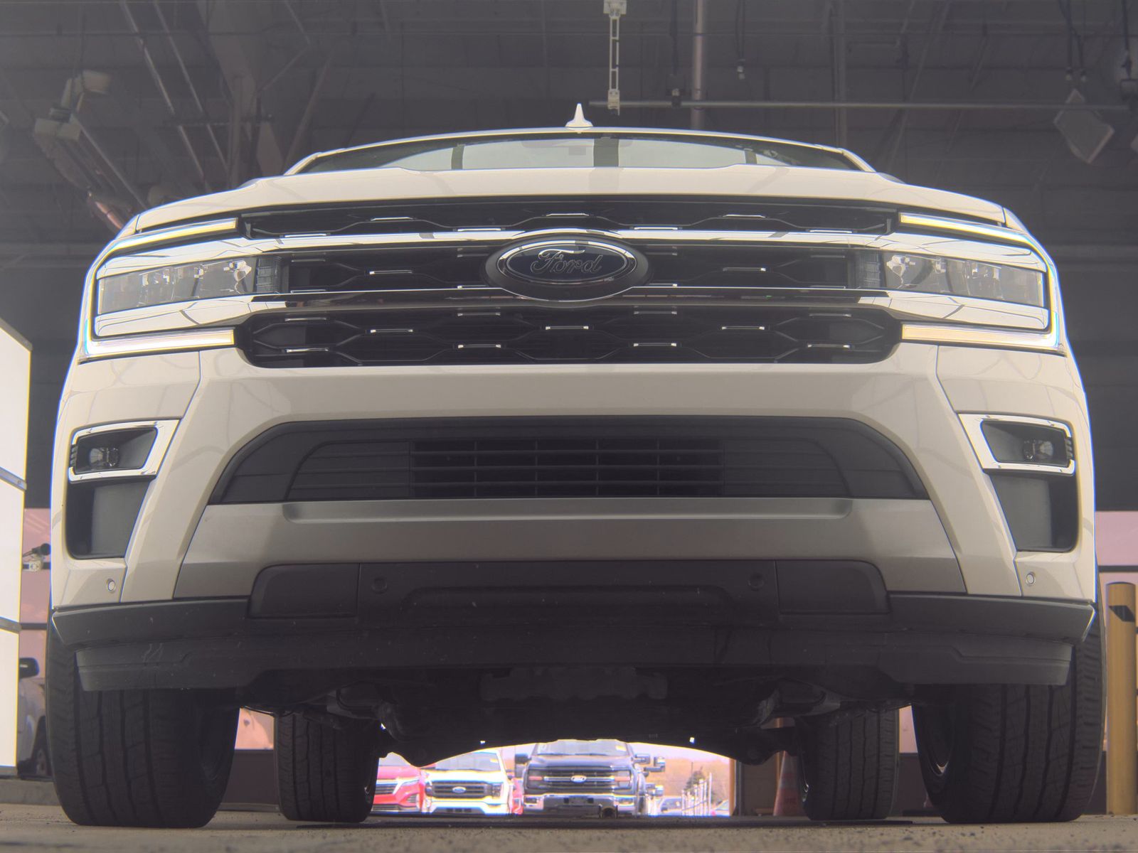 FORD EXPEDITION - 4