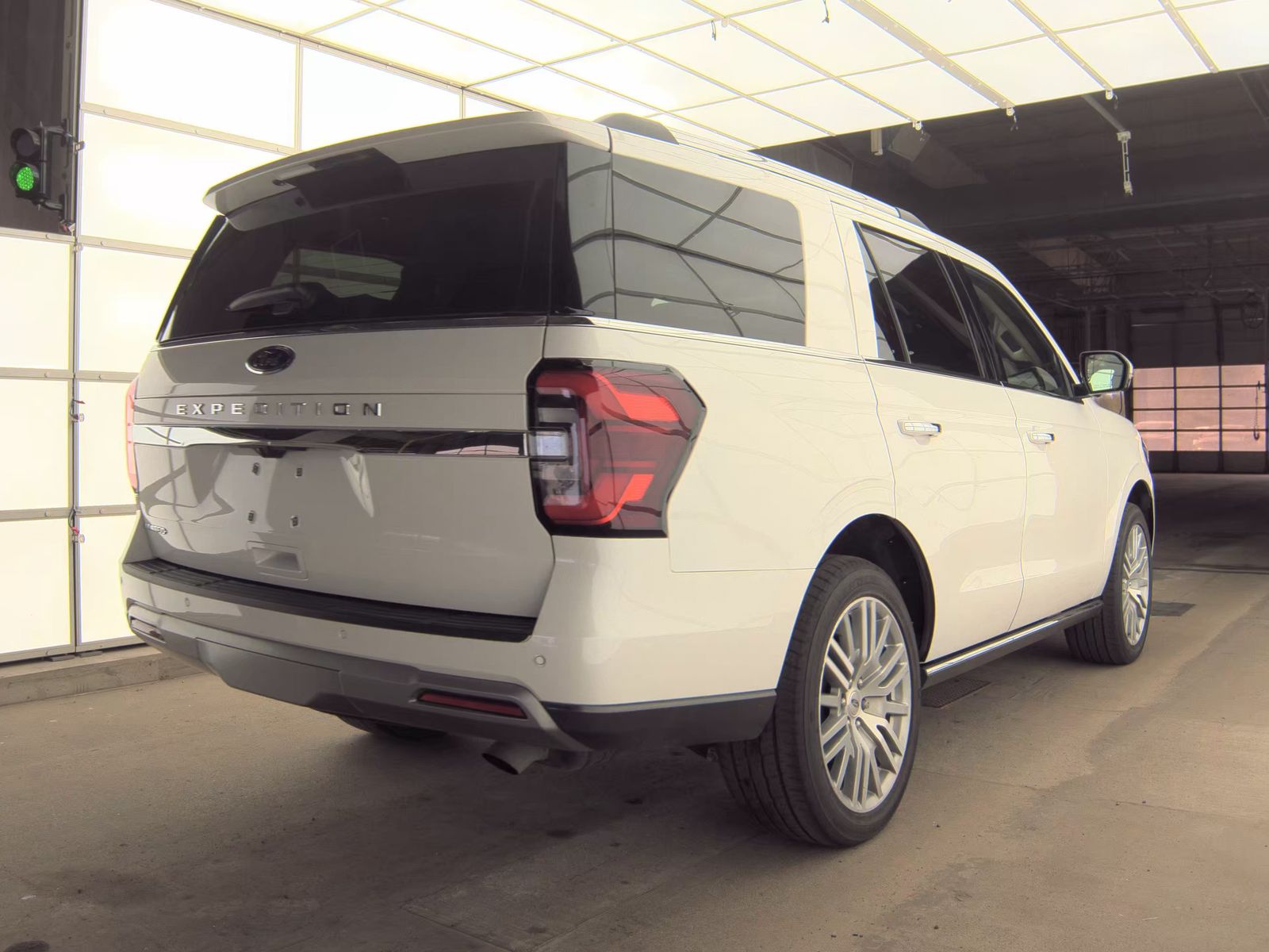 FORD EXPEDITION - 6