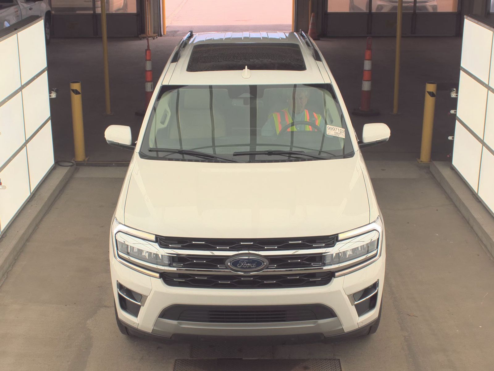 FORD EXPEDITION - 3