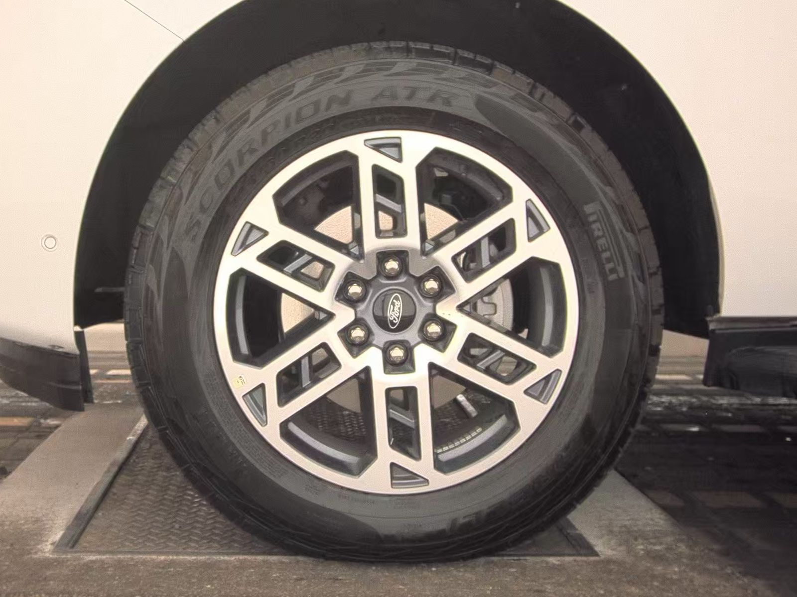 FORD EXPEDITION MAX - 10