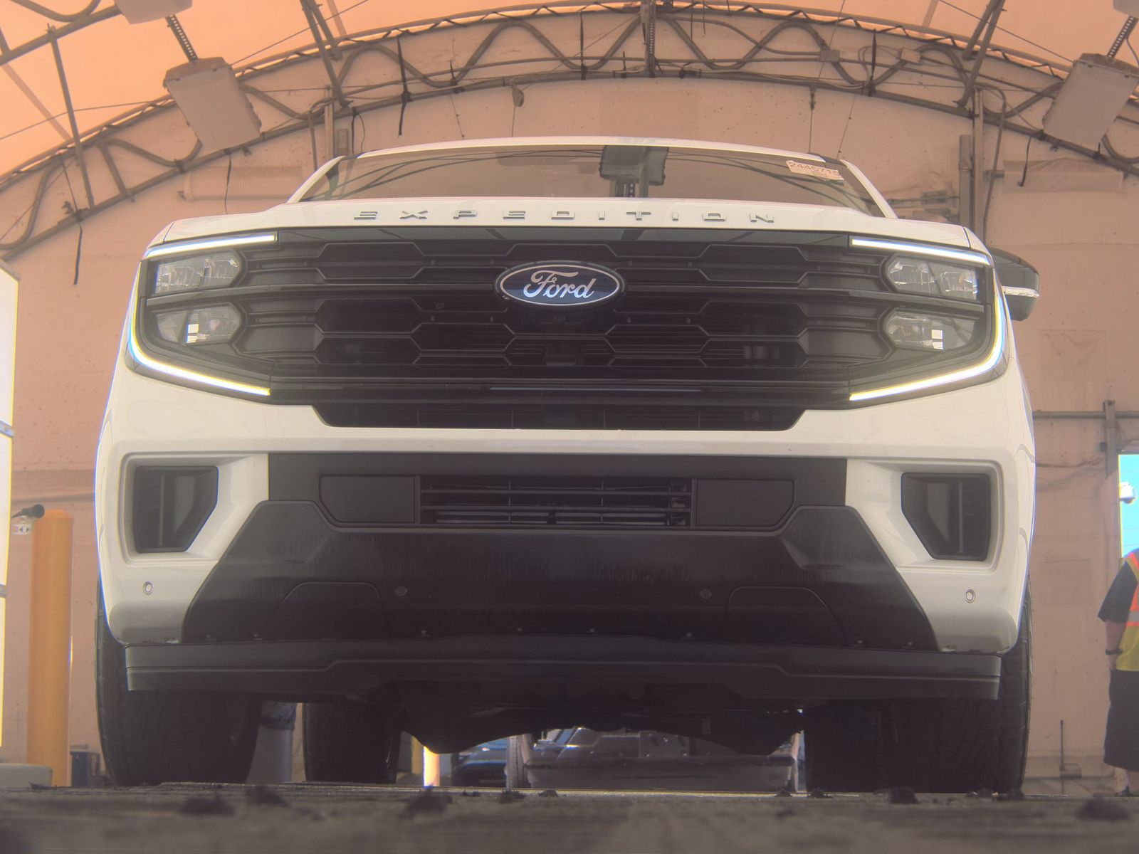 FORD EXPEDITION MAX - 4