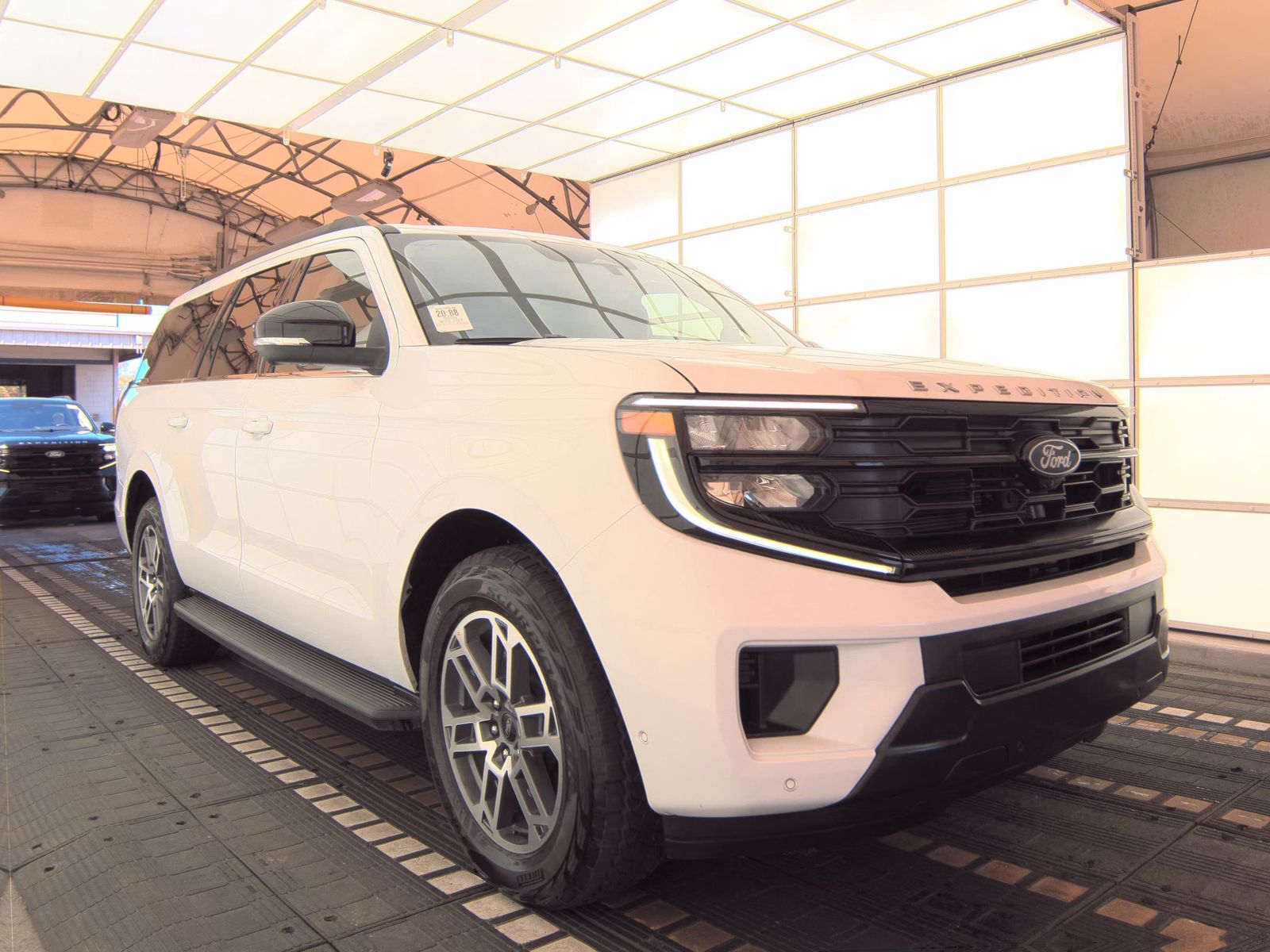FORD EXPEDITION MAX - 5