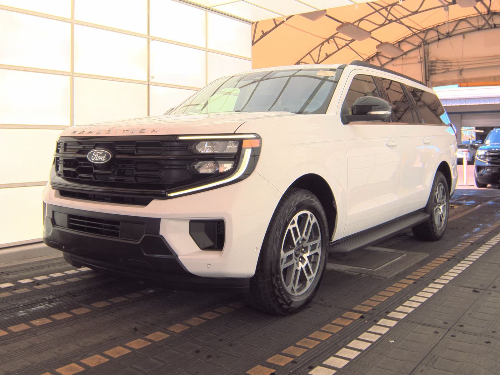 FORD EXPEDITION MAX - 1