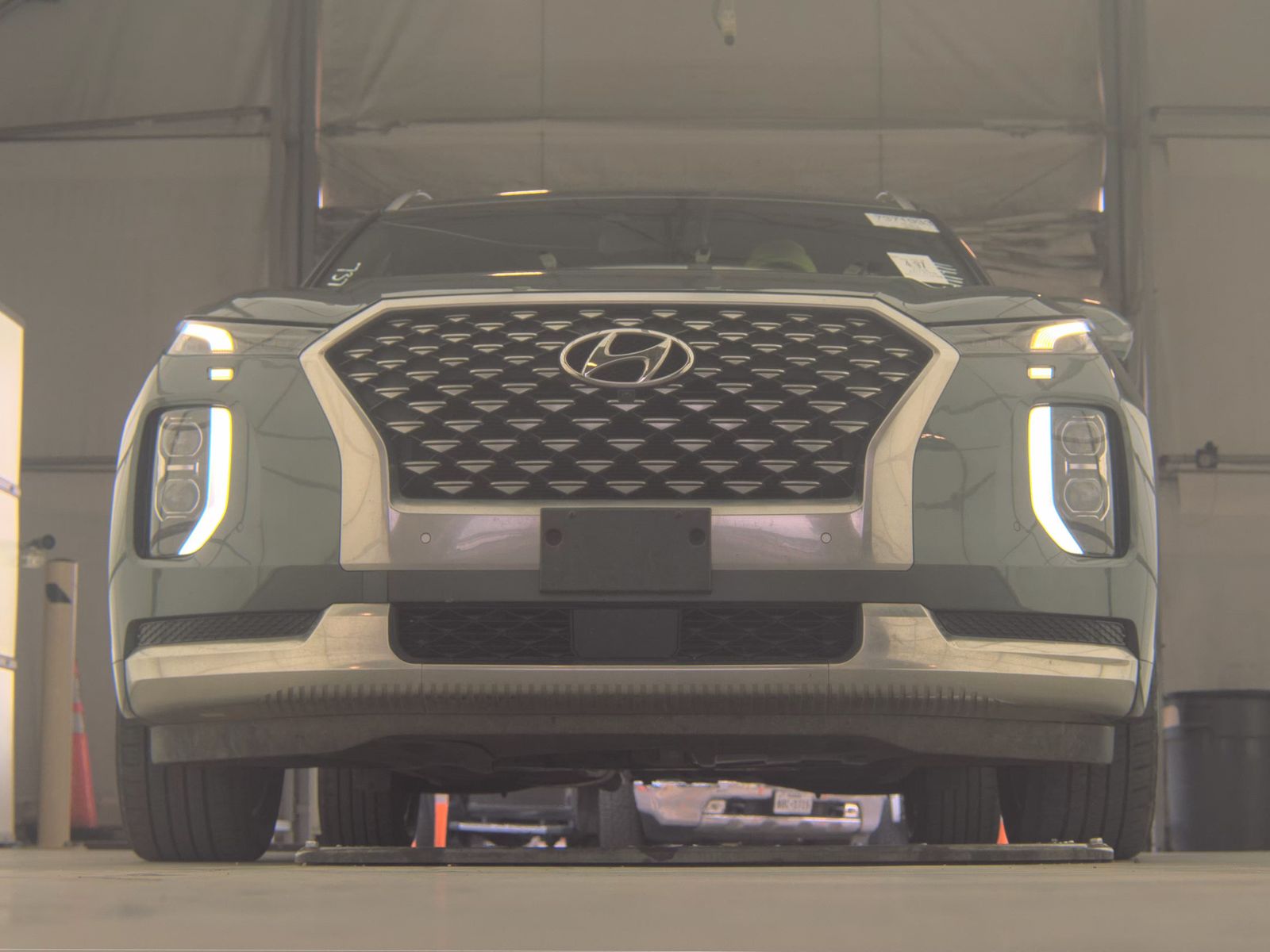 HYUNDAI CALLIGRAPH - 4