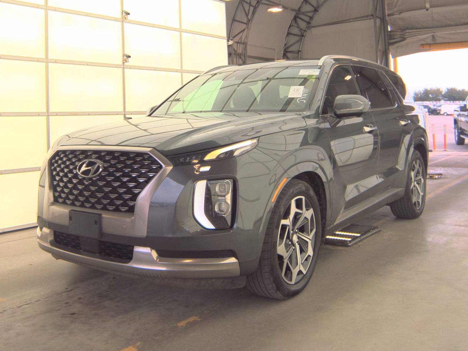 HYUNDAI CALLIGRAPH - 1