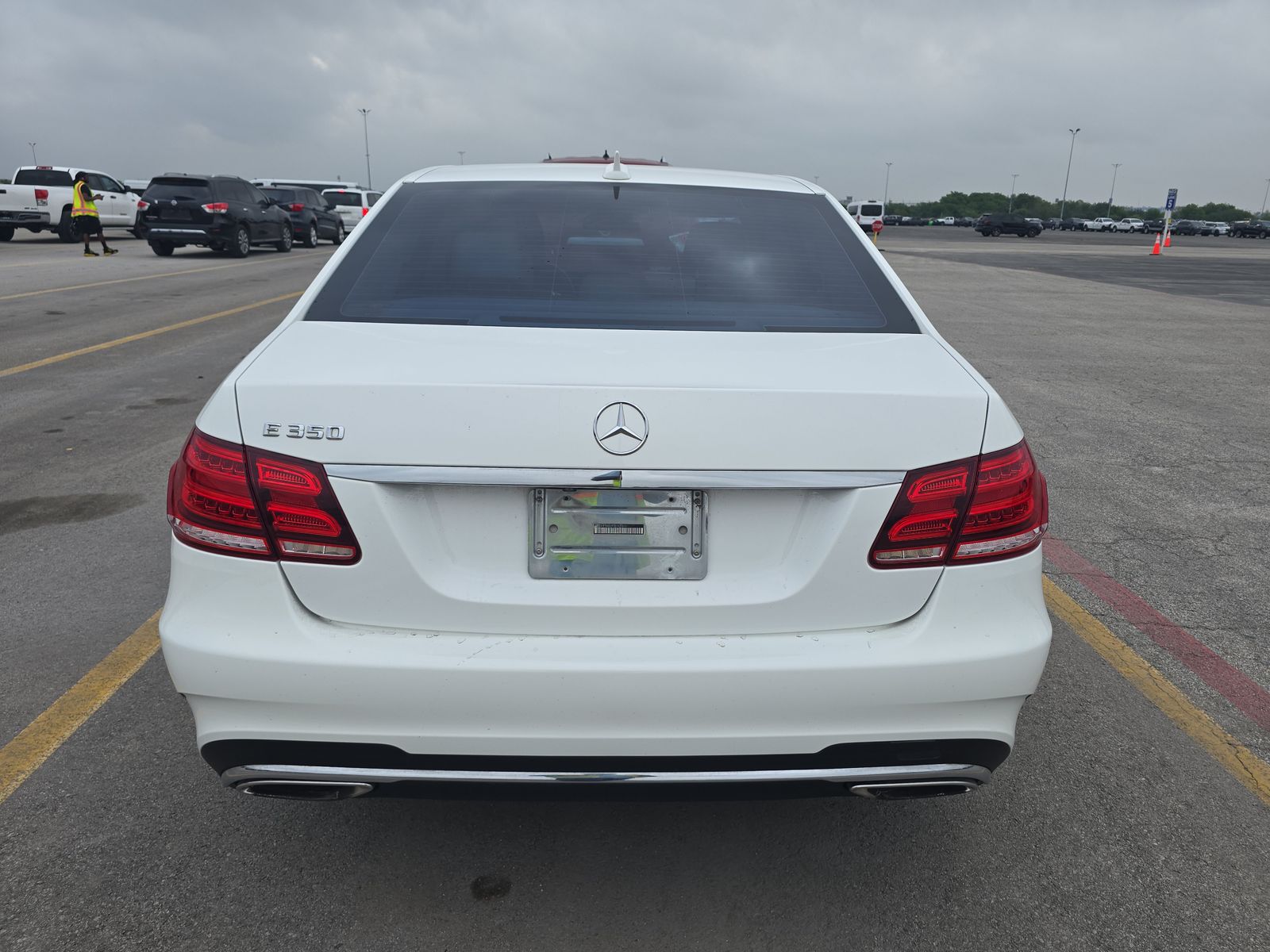 MERCEDES-BENZ E-CLASS - 6
