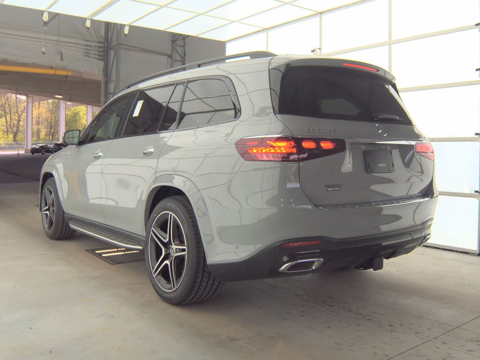 MERCEDES-BENZ GLS - 9