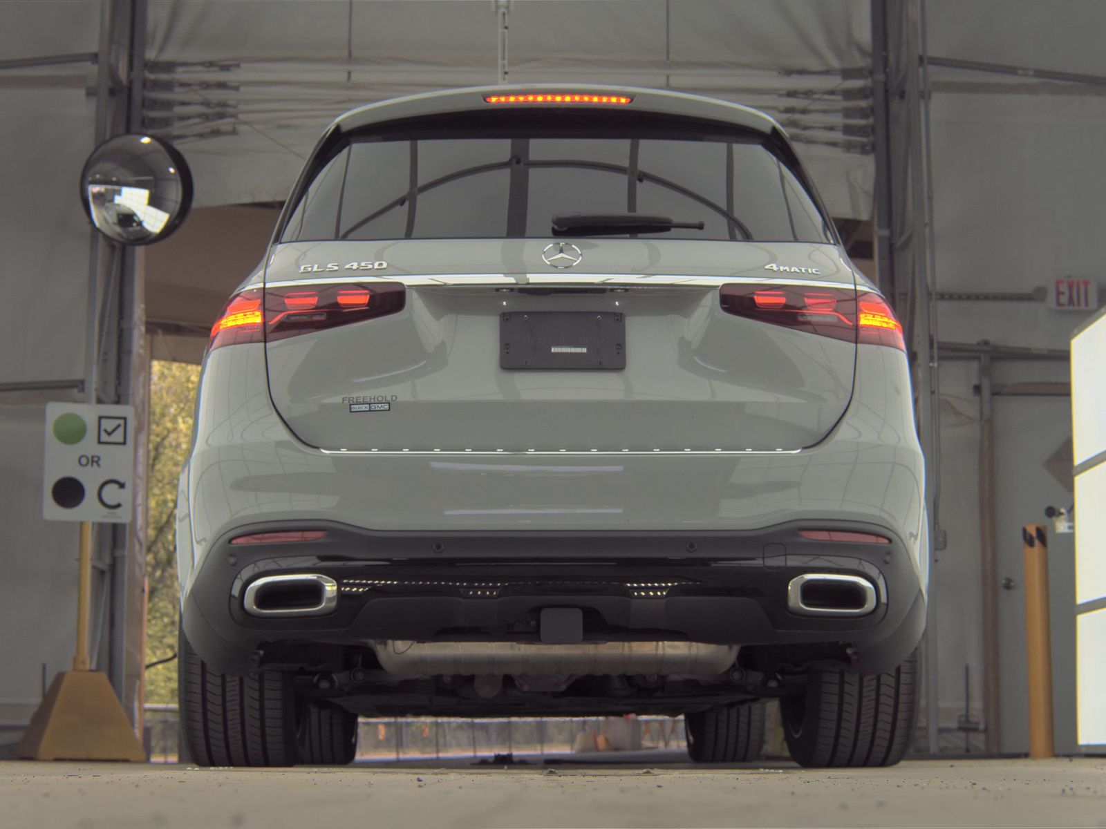 MERCEDES-BENZ GLS - 8