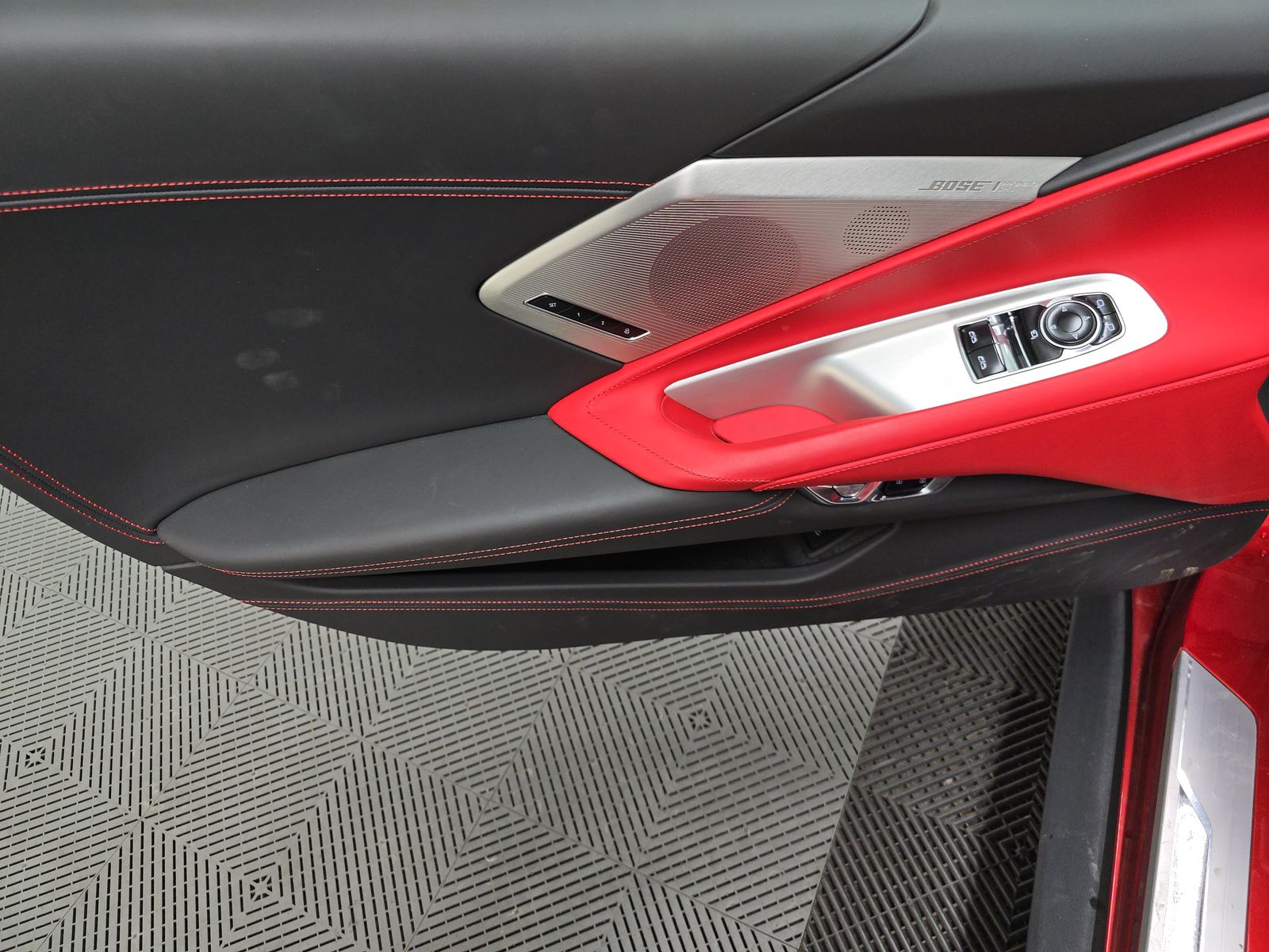 CHEVROLET CAMARO - 10