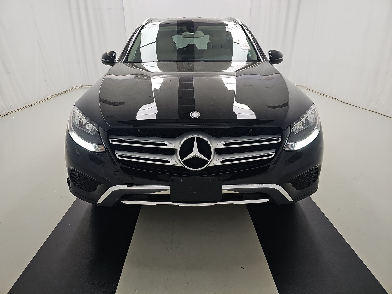 MERCEDES-BENZ GLC - 3