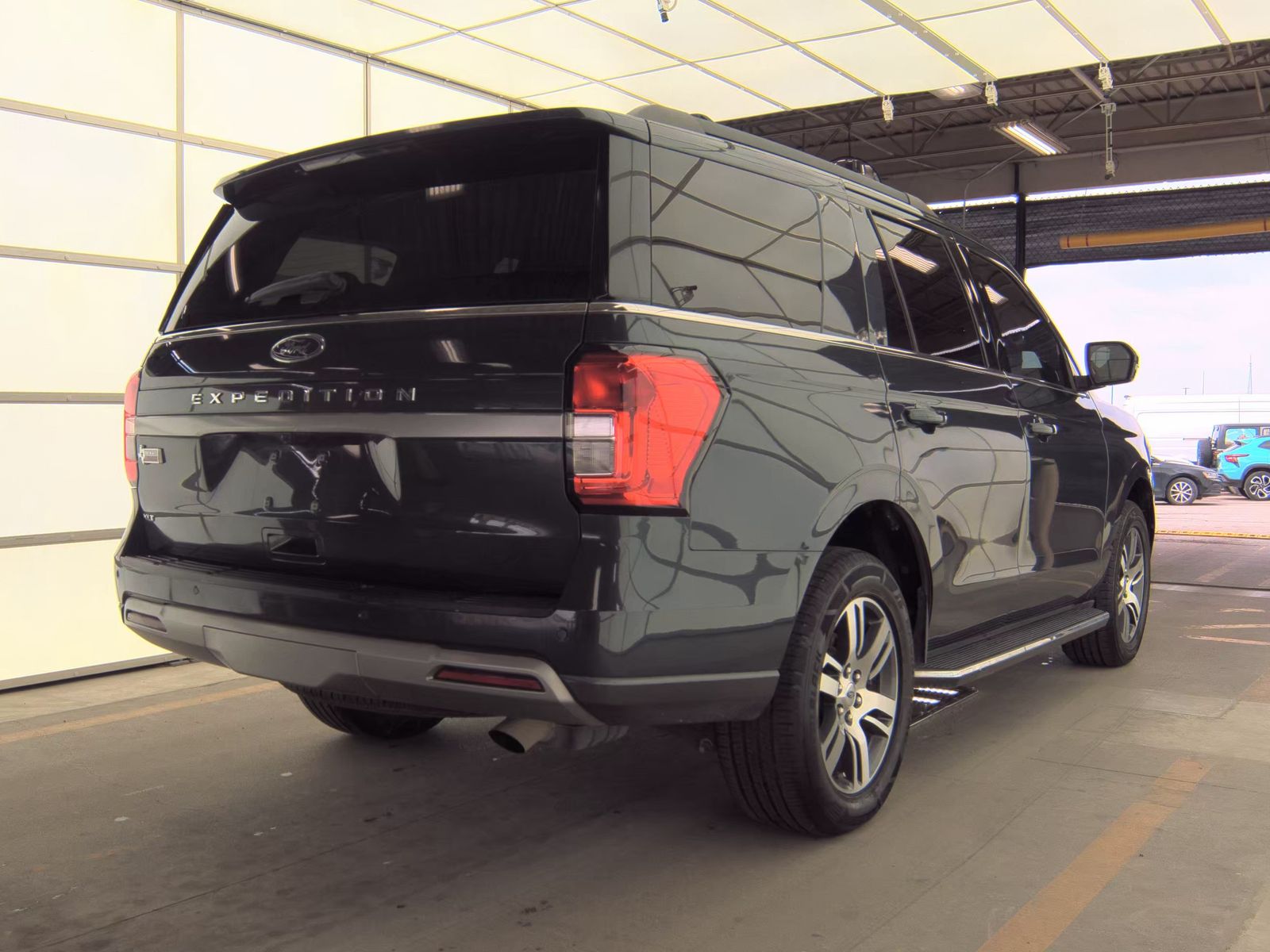 FORD EXPEDITION - 6