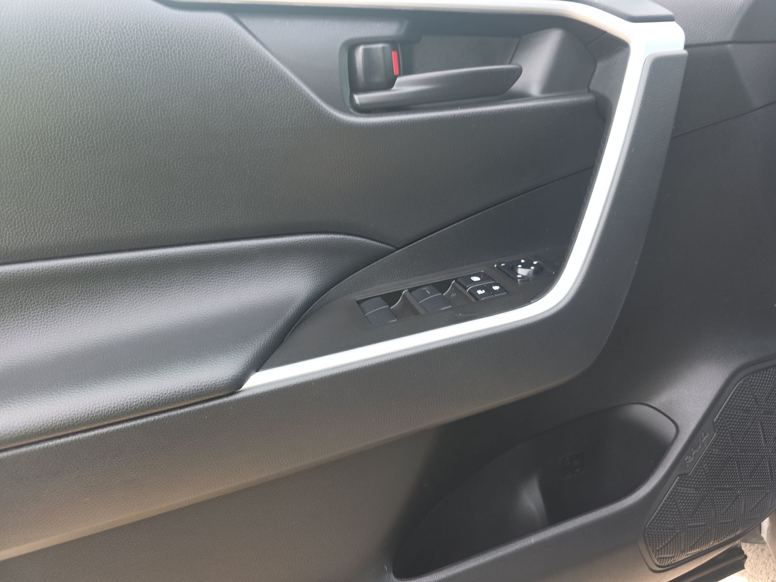 TOYOTA PRIUS - 10