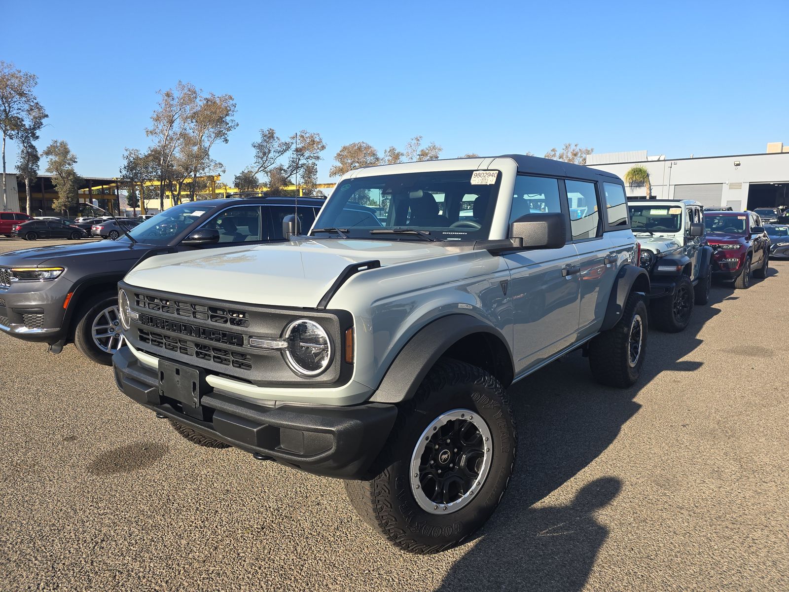 FORD BRONCO - 1