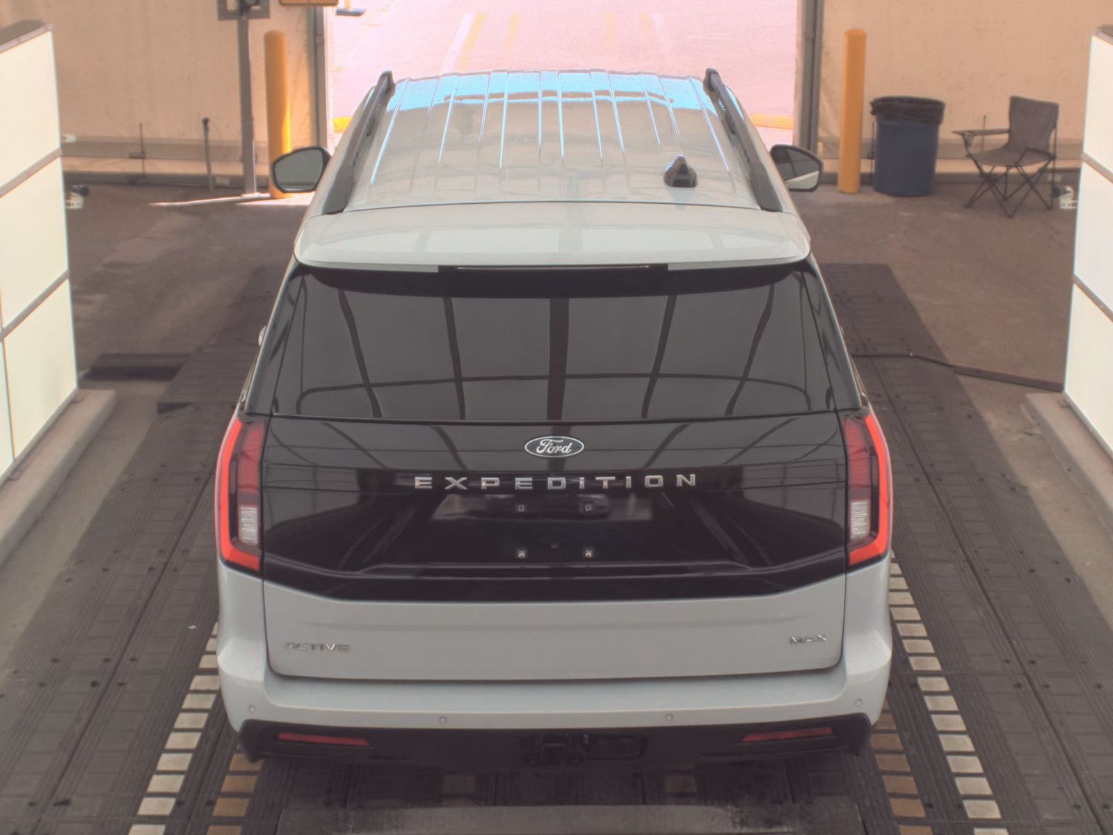 FORD EXPEDITION MAX - 7