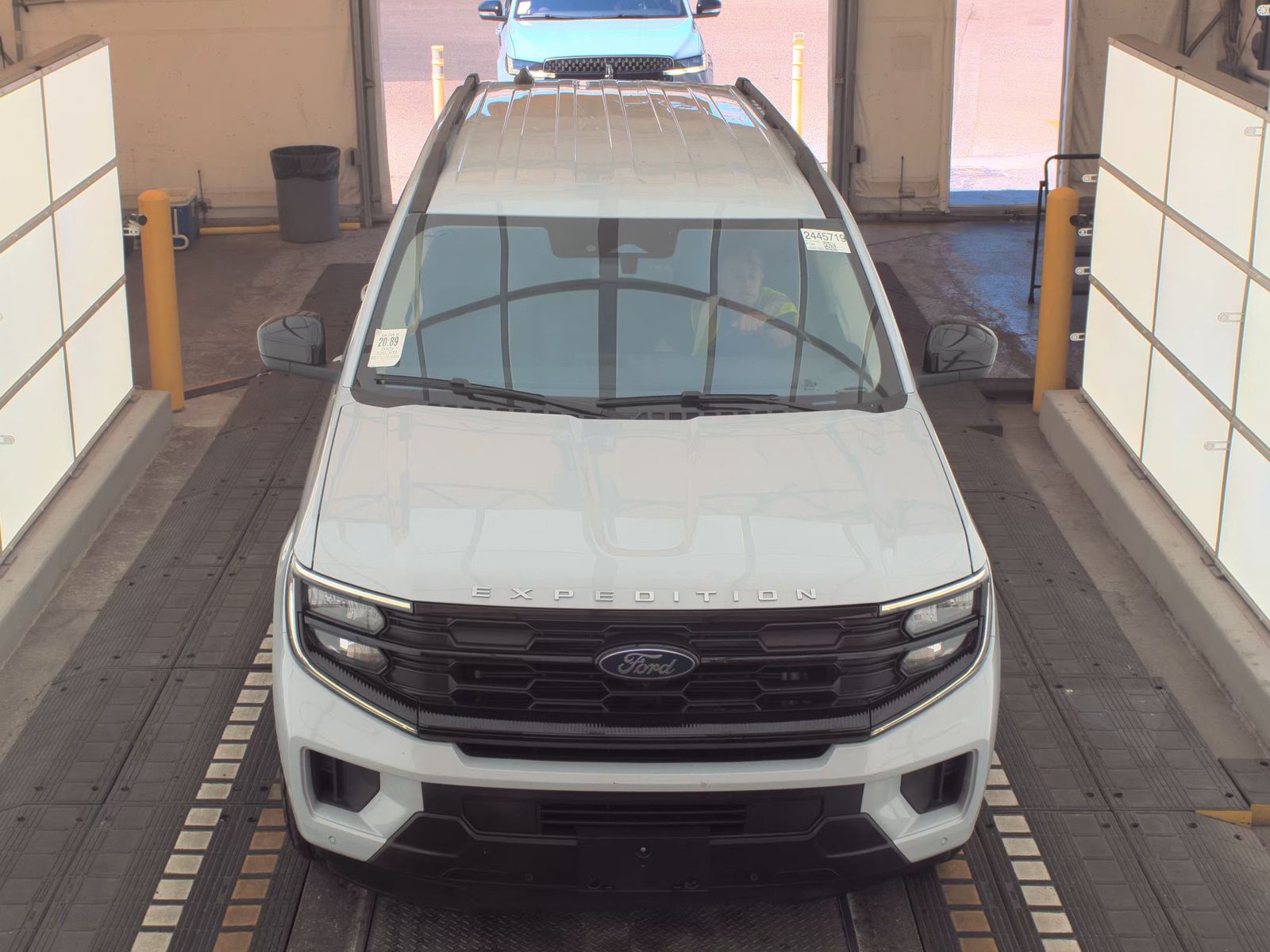 FORD EXPEDITION MAX - 3