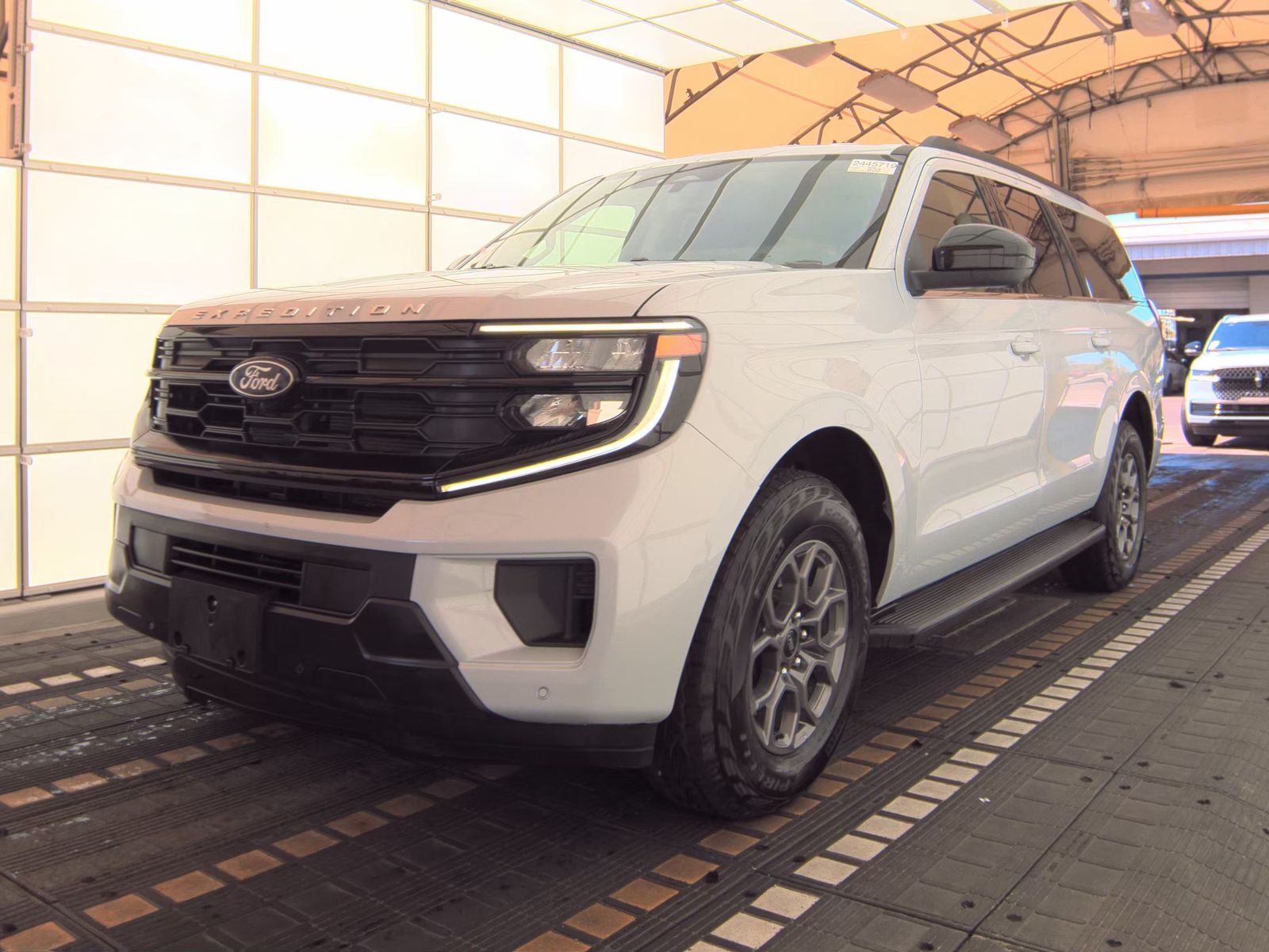 FORD EXPEDITION MAX - 1