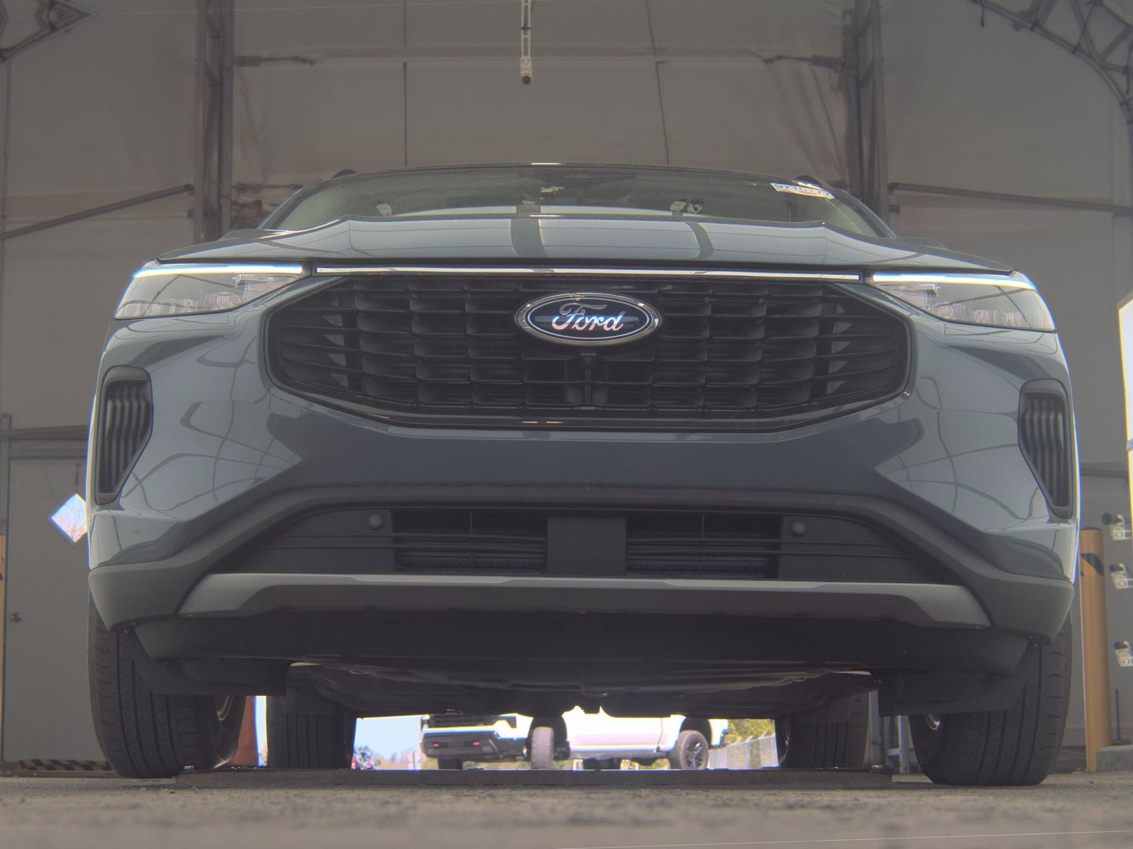FORD ESCAPE - 4