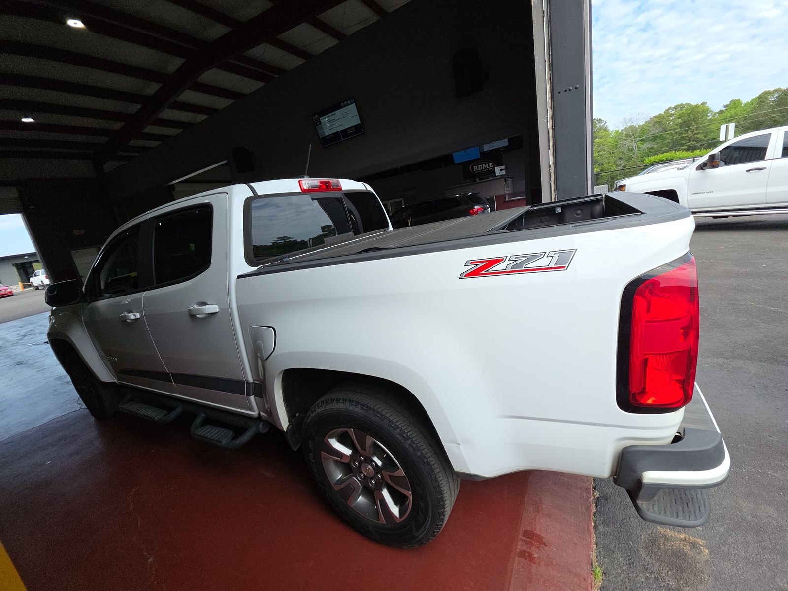 CHEVROLET 2WD Z71 - 7