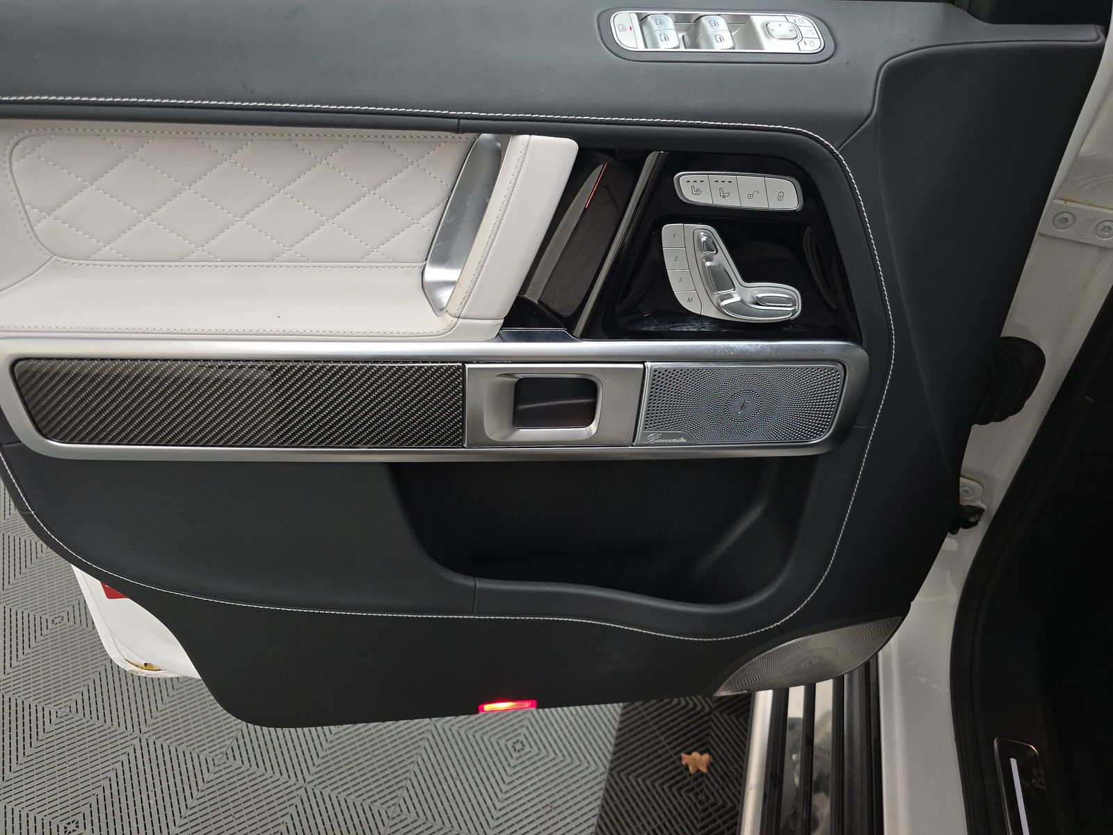 MERCEDES-BENZ G-CLASS - 10