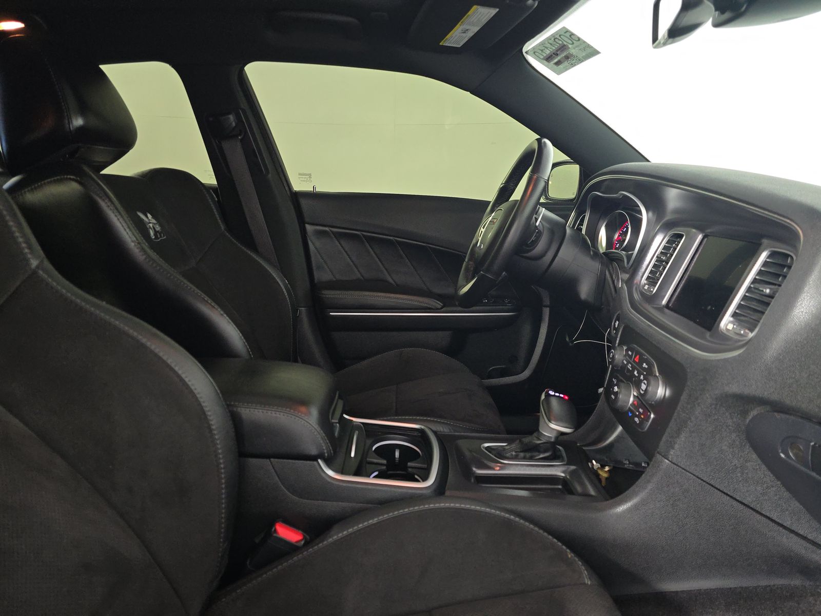 DODGE CHALLENGER - 9