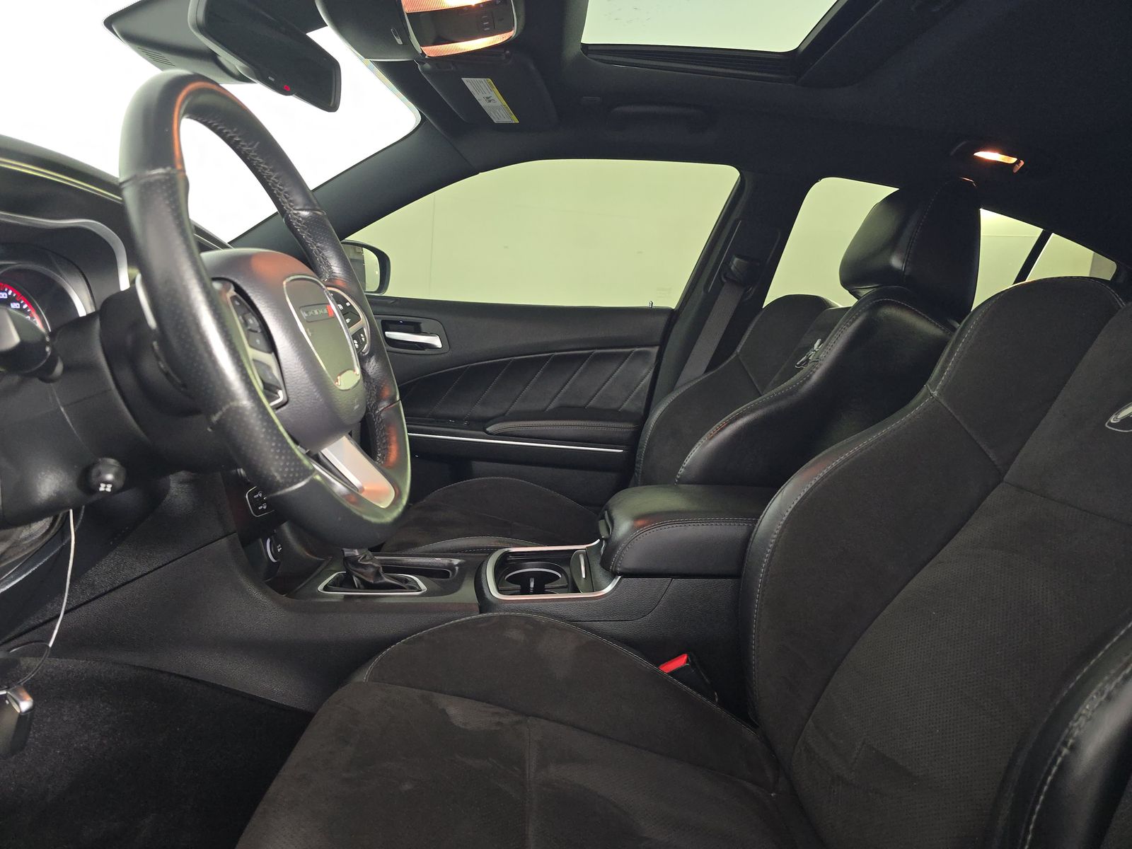 DODGE CHALLENGER - 8