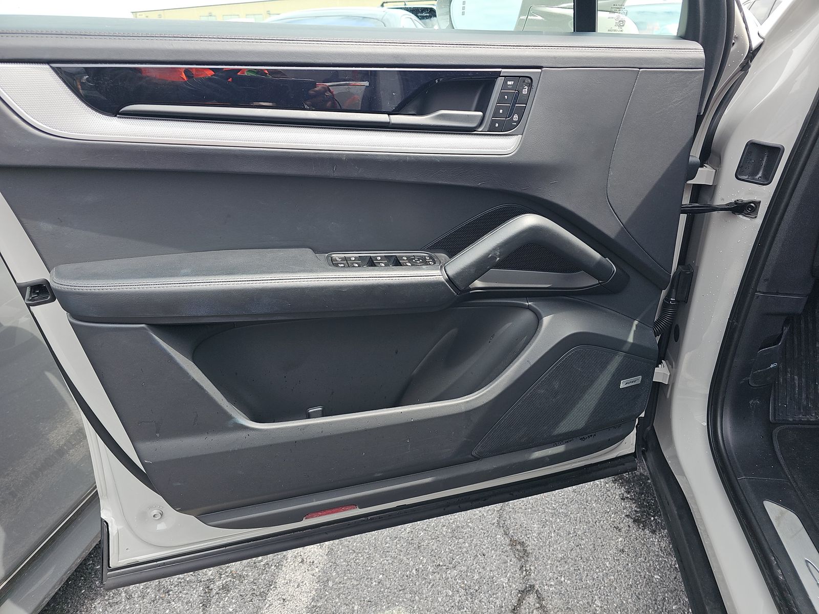 PORSCHE CAYENNE - 10