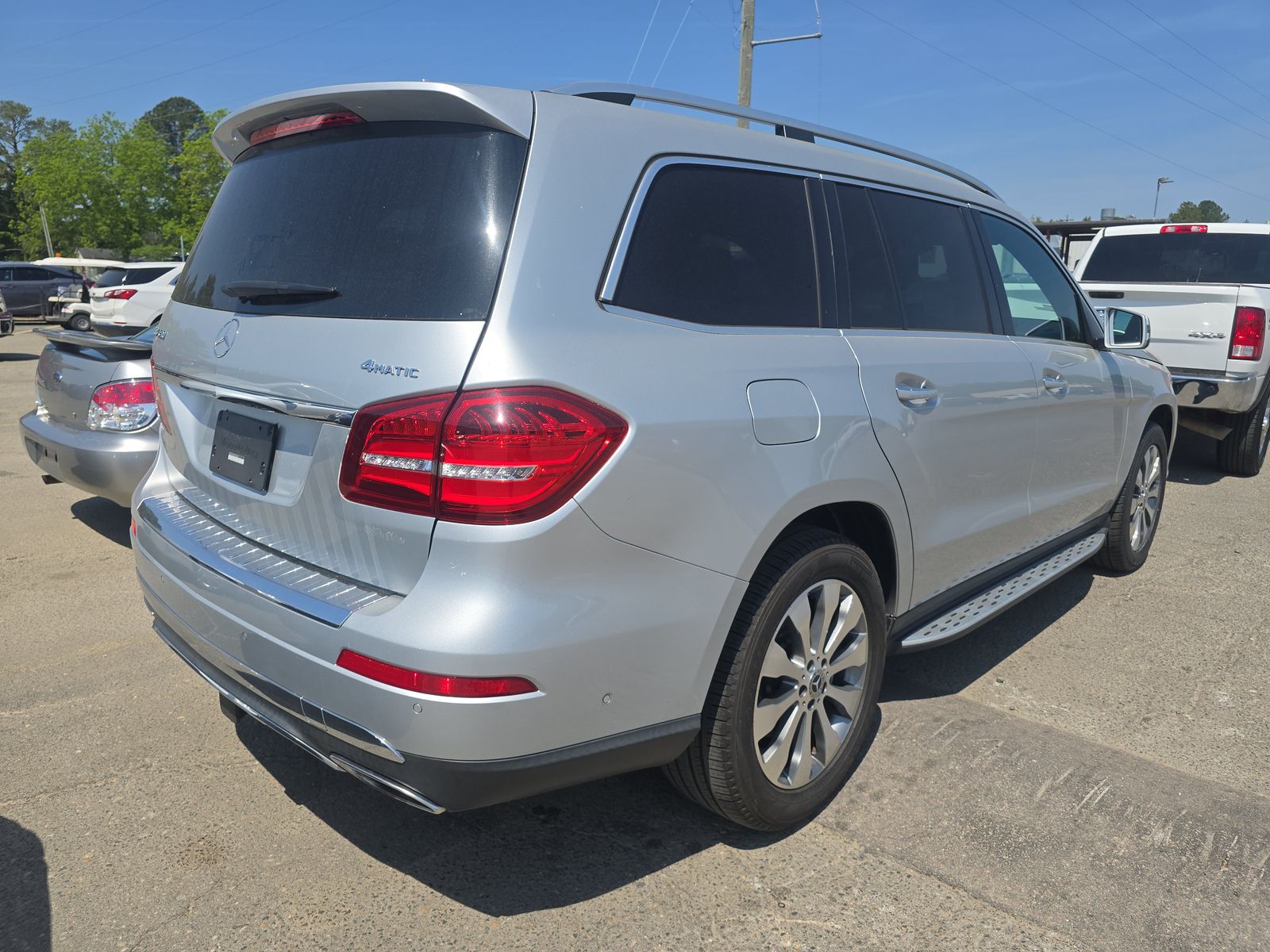 MERCEDES-BENZ GLS - 5