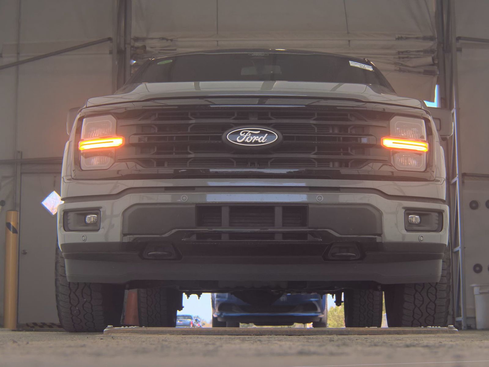 FORD F-150 - 4