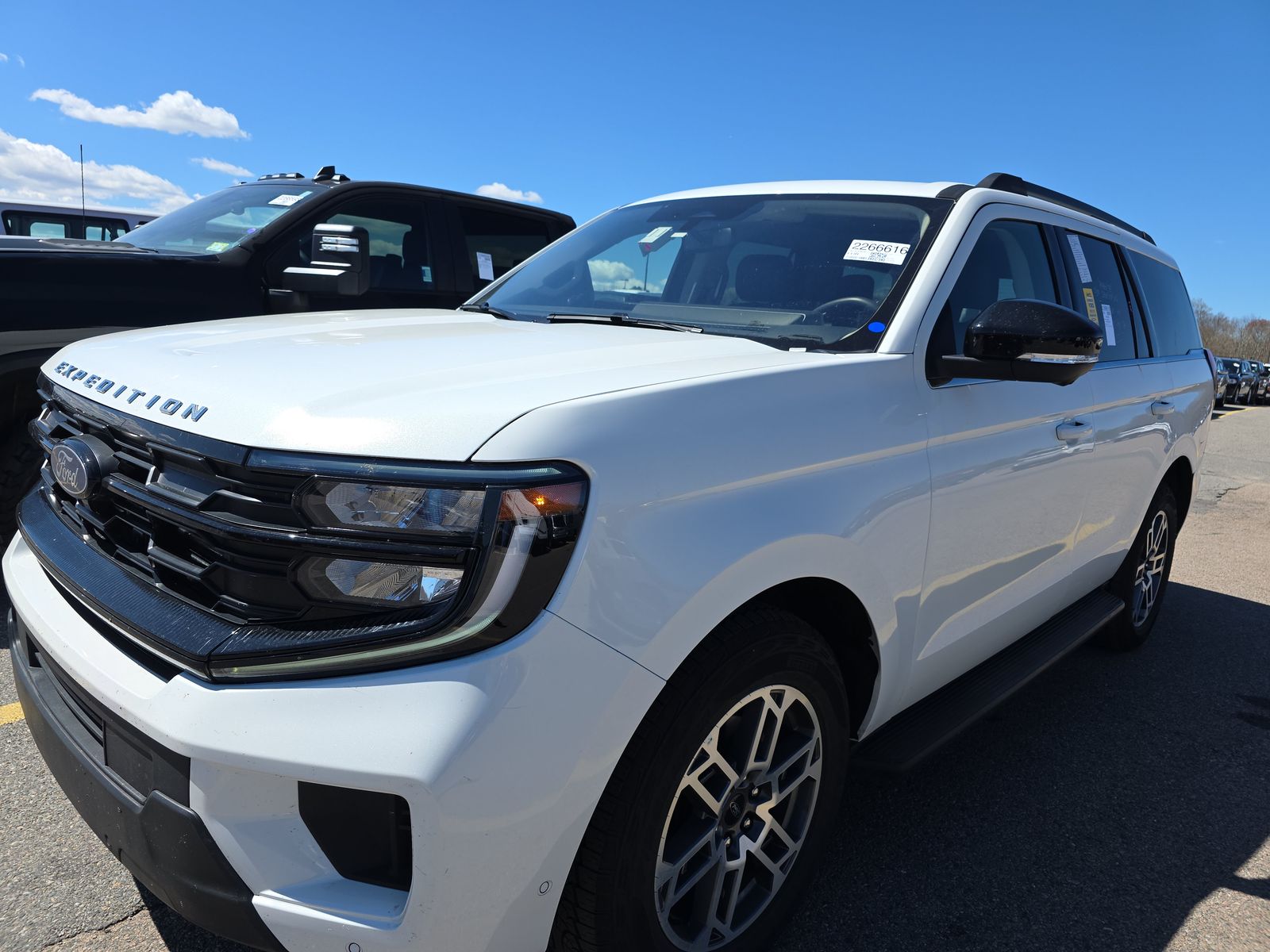 FORD EXPEDITION - 1