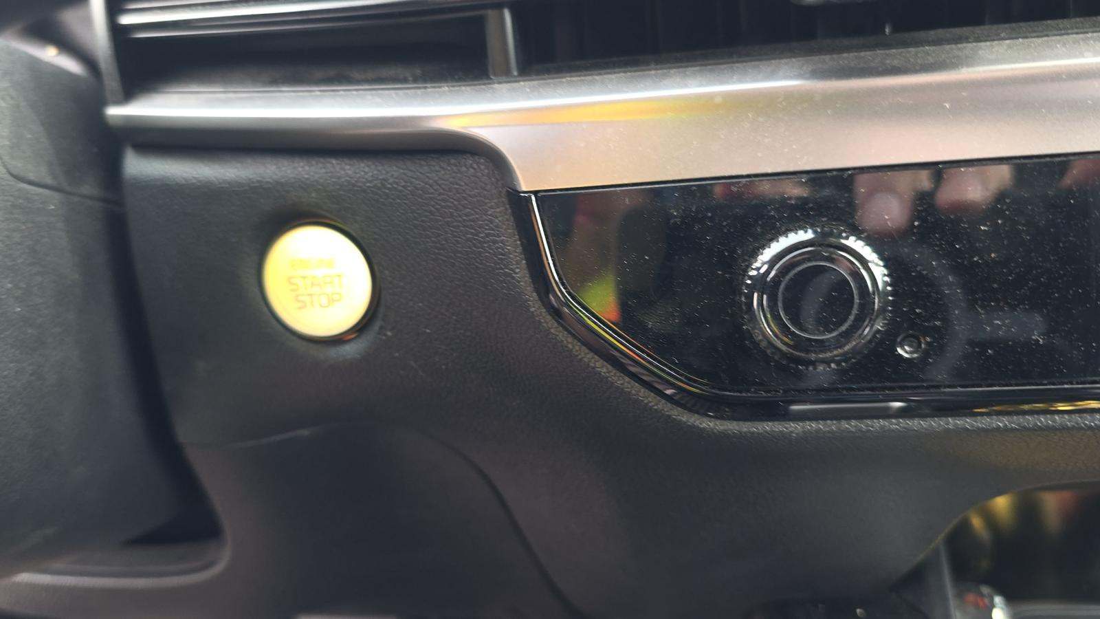 2025 Kia Sorento LX FWD