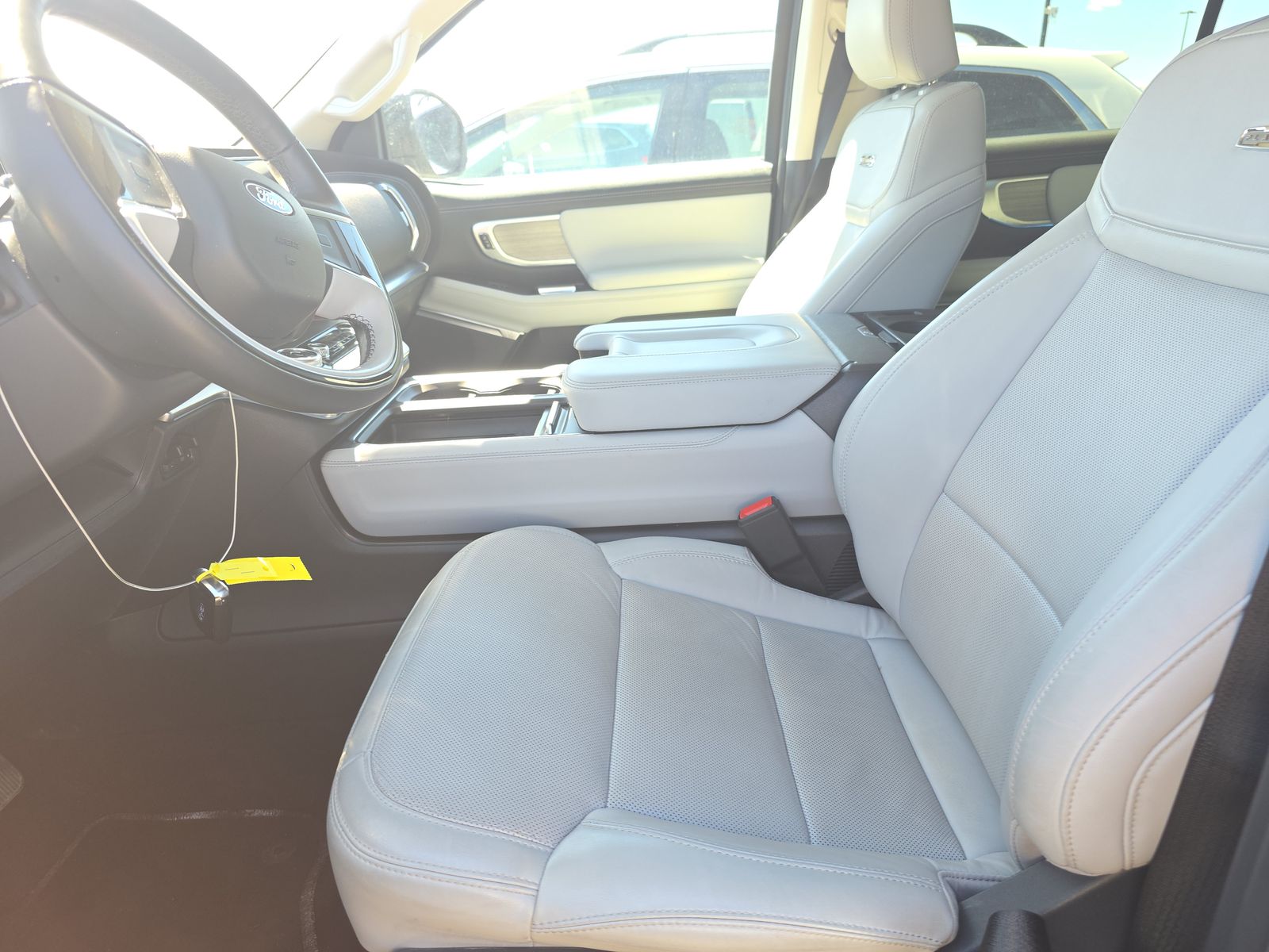 FORD EXPEDITION - 8