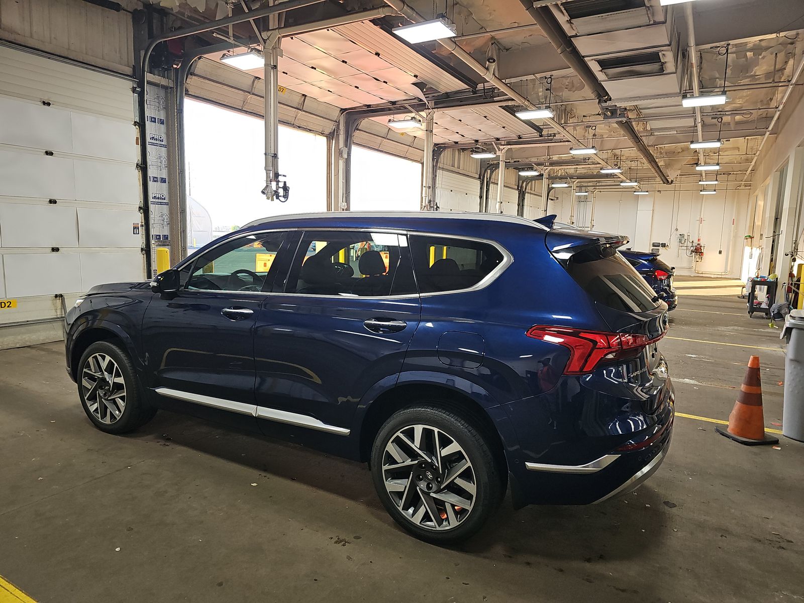 HYUNDAI CALLIGRAPH - 3