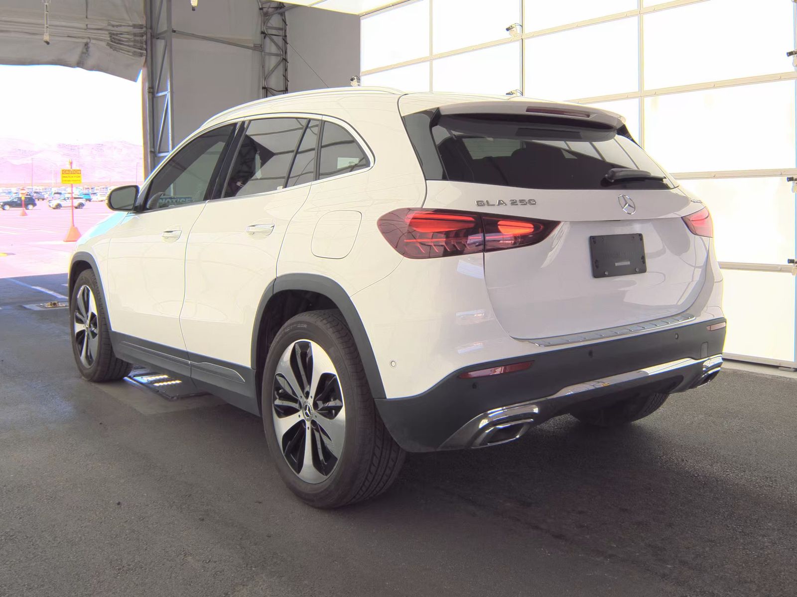 MERCEDES-BENZ GLA-CLASS - 7