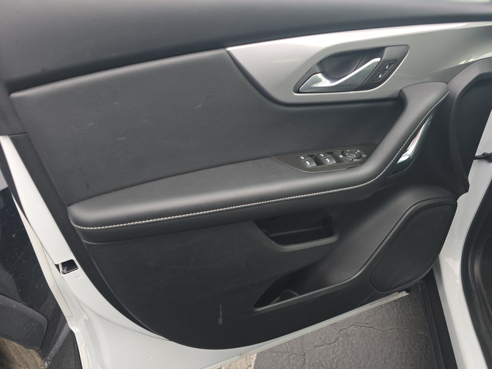 CHEVROLET CAMARO - 10