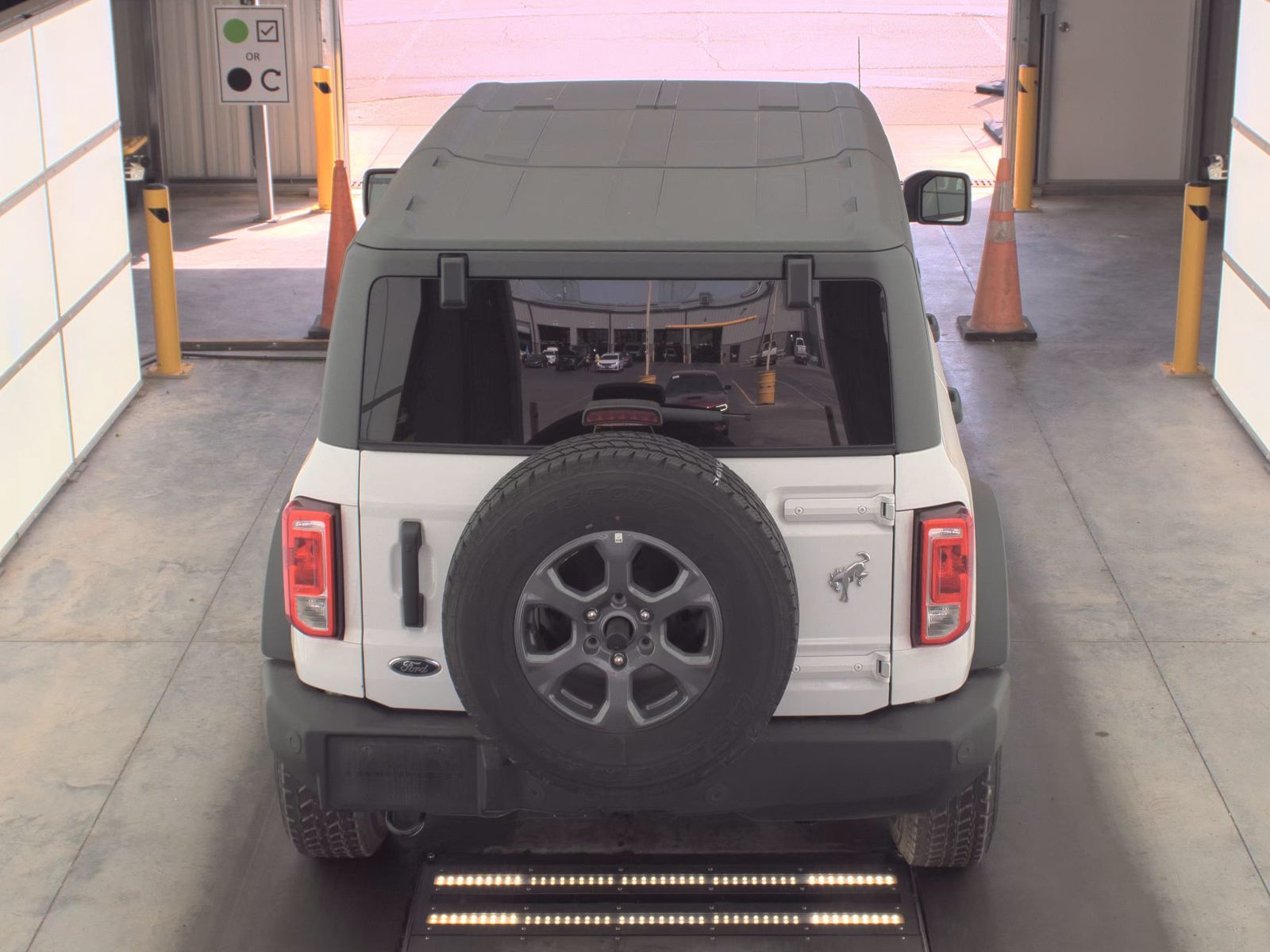 FORD BRONCO - 7
