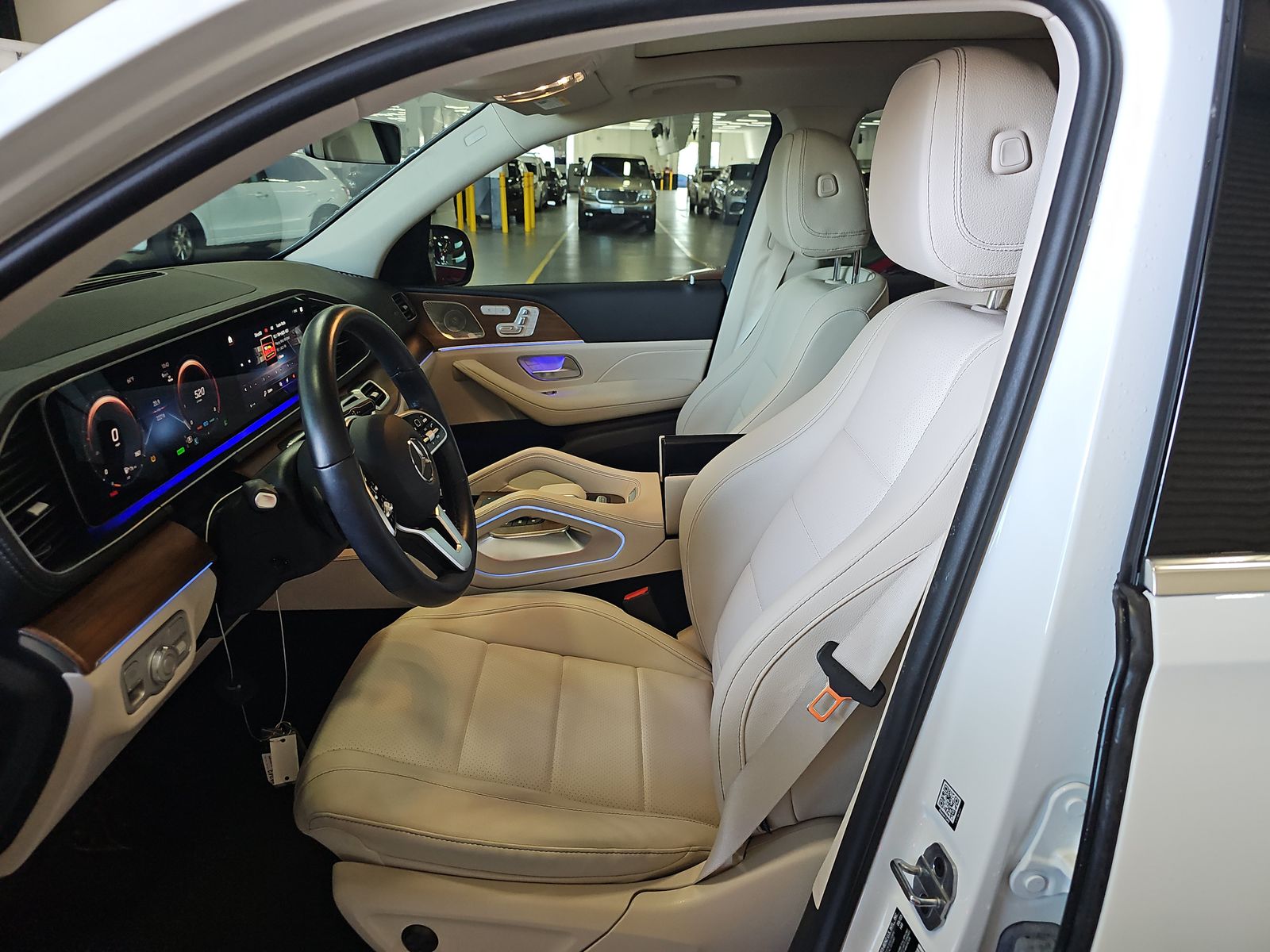 MERCEDES-BENZ GLS - 8