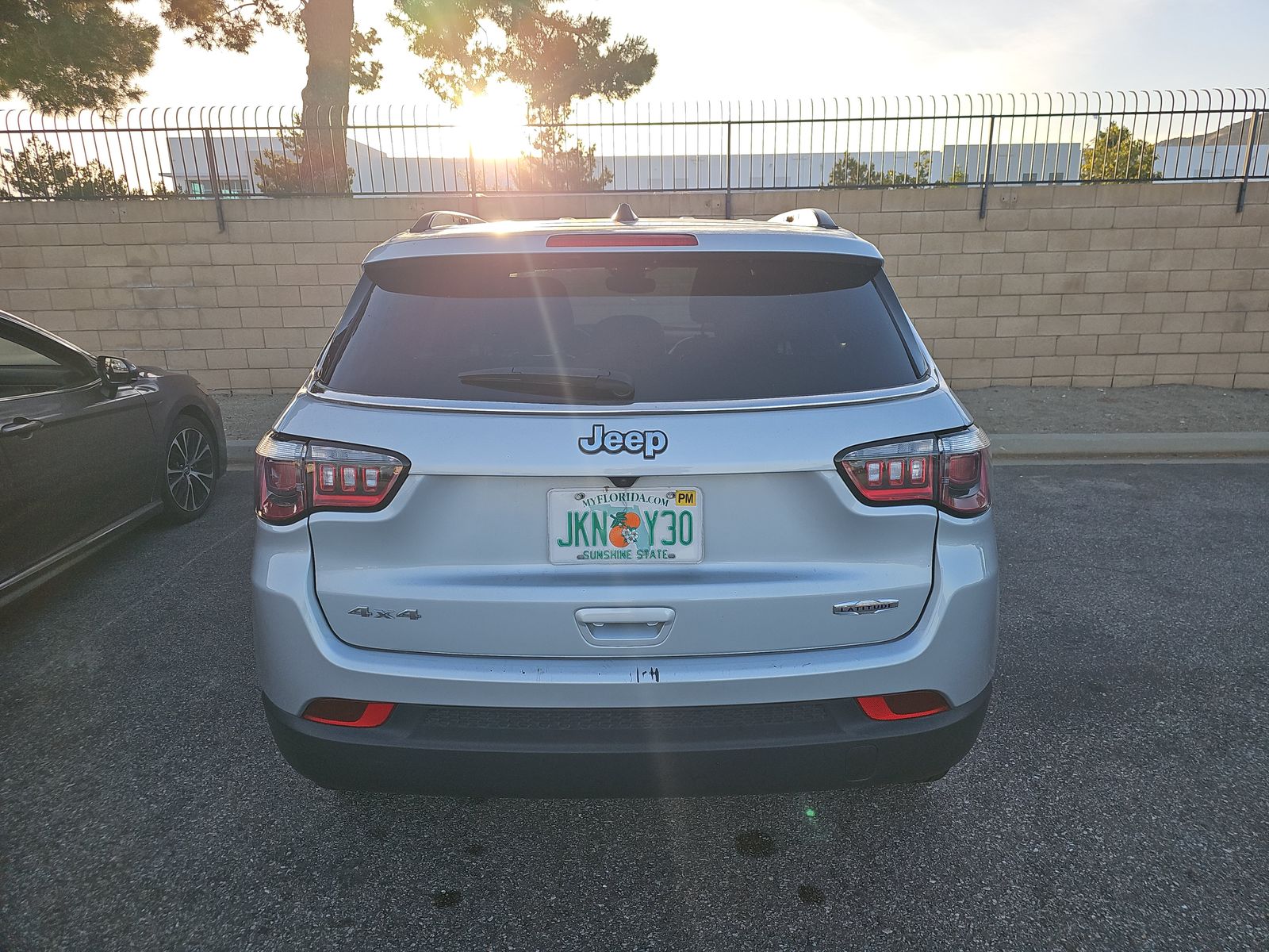 JEEP LATITUDE - 6